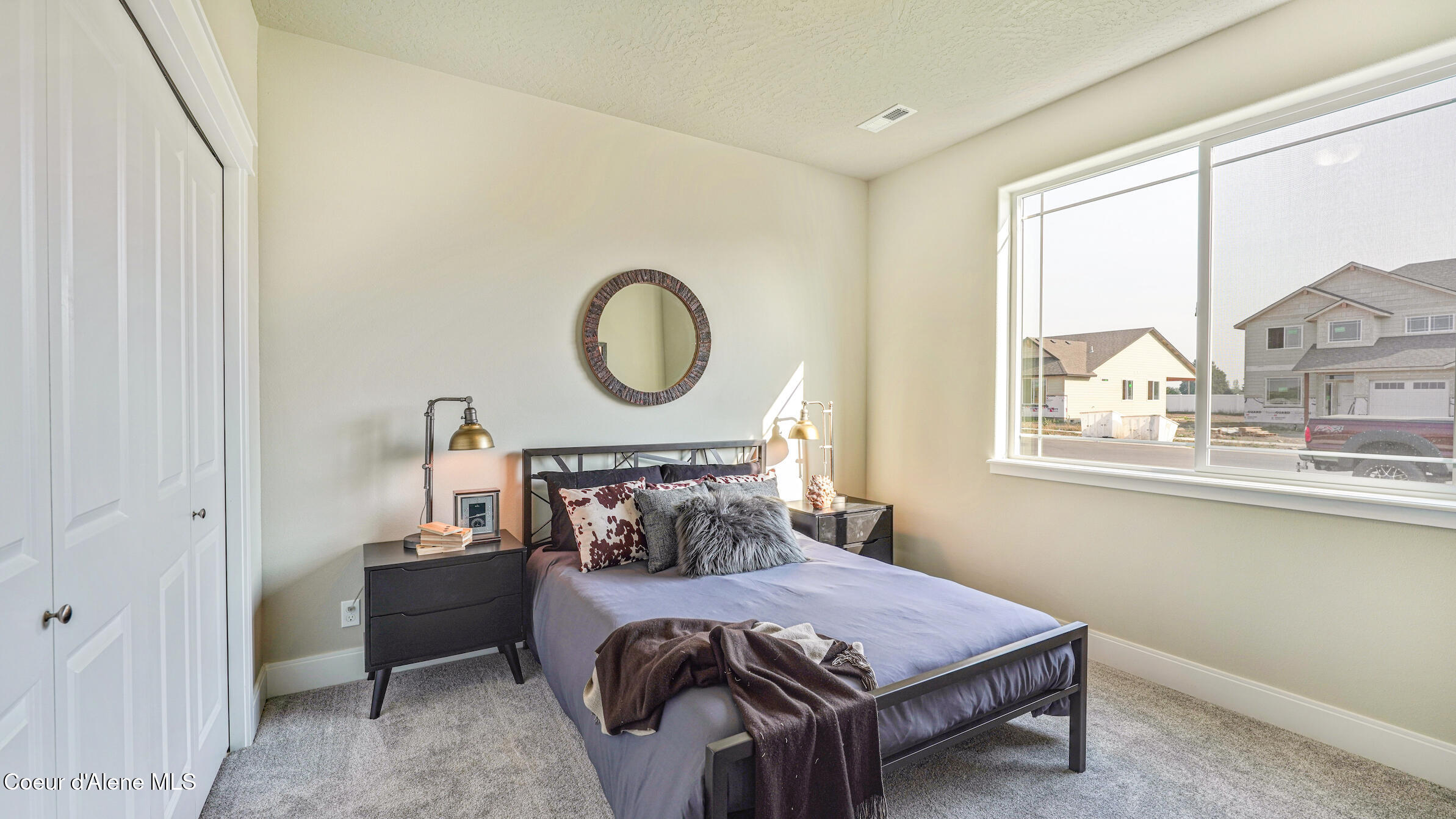 Rathdrum, Idaho, 83858, United States, 3 Bedrooms Bedrooms, ,Residential,For Sale,1998961