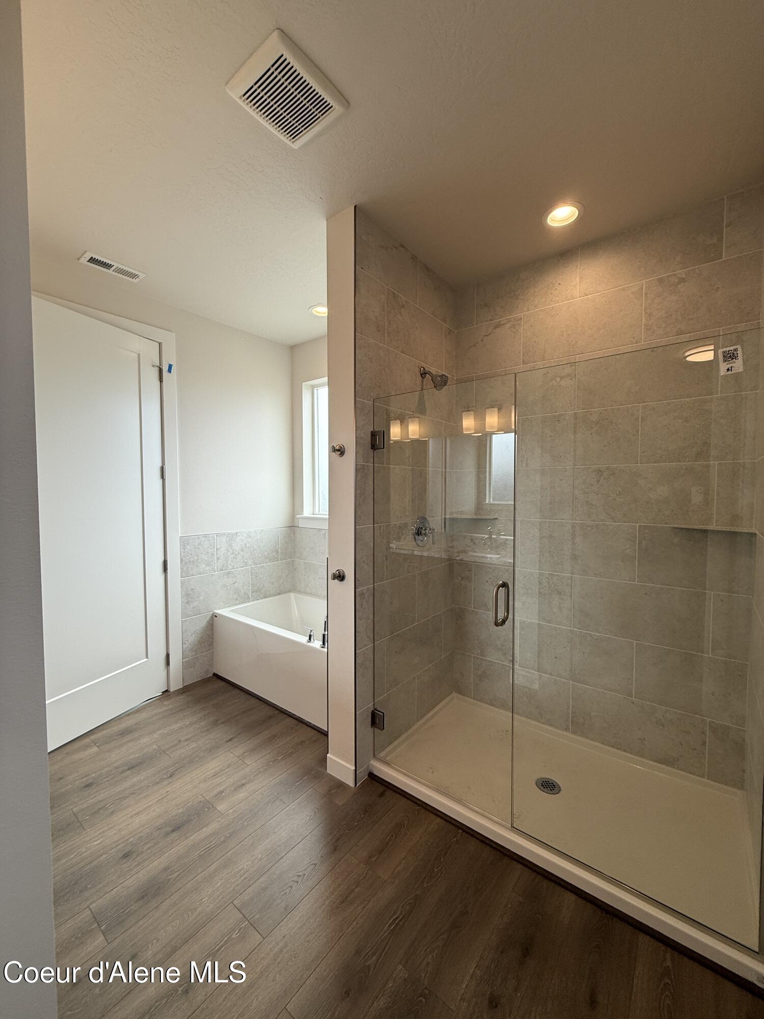 Post Falls, Idaho, 83854, United States, 4 Bedrooms Bedrooms, ,3 BathroomsBathrooms,Residential,For Sale,1927944