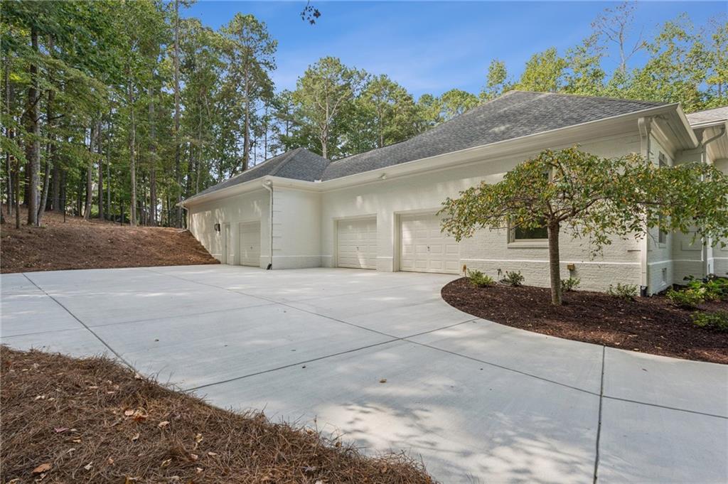 Alpharetta, Georgia, 30004, United States, 5 Bedrooms Bedrooms, ,7 BathroomsBathrooms,Residential,For Sale,1978962