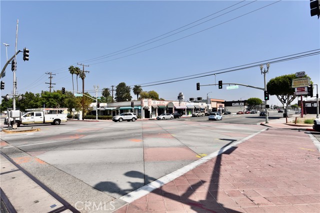 Compton, California, 90021, United States, ,Residential,For Sale,1980631