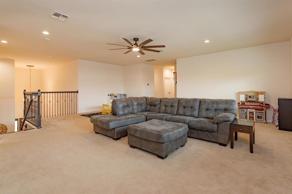 St Cloud, Florida, 34771, United States, 7 Bedrooms Bedrooms, ,4 BathroomsBathrooms,Residential,For Sale,1885076