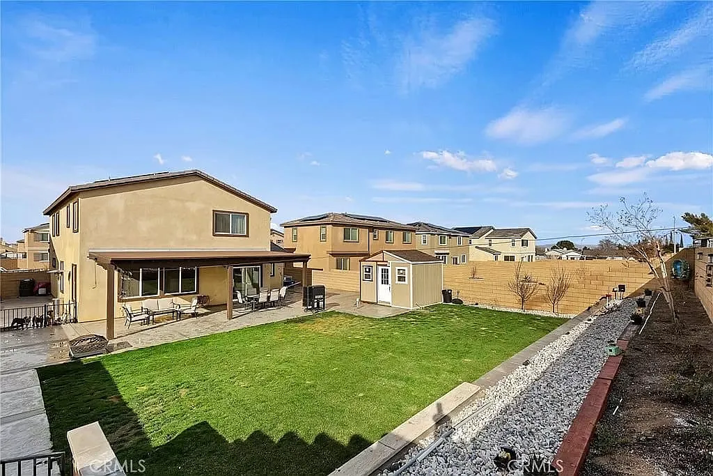 Victorville, California, 92392, United States, 5 Bedrooms Bedrooms, ,4 BathroomsBathrooms,Residential,For Sale,1984455