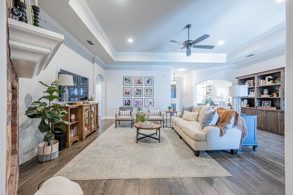 Midland, Texas, 79707, United States, 4 Bedrooms Bedrooms, ,3 BathroomsBathrooms,Residential,For Sale,1989099