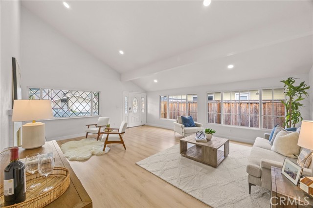 Tustin, California, 92780, United States, 4 Bedrooms Bedrooms, ,2 BathroomsBathrooms,Residential,For Sale,2049100