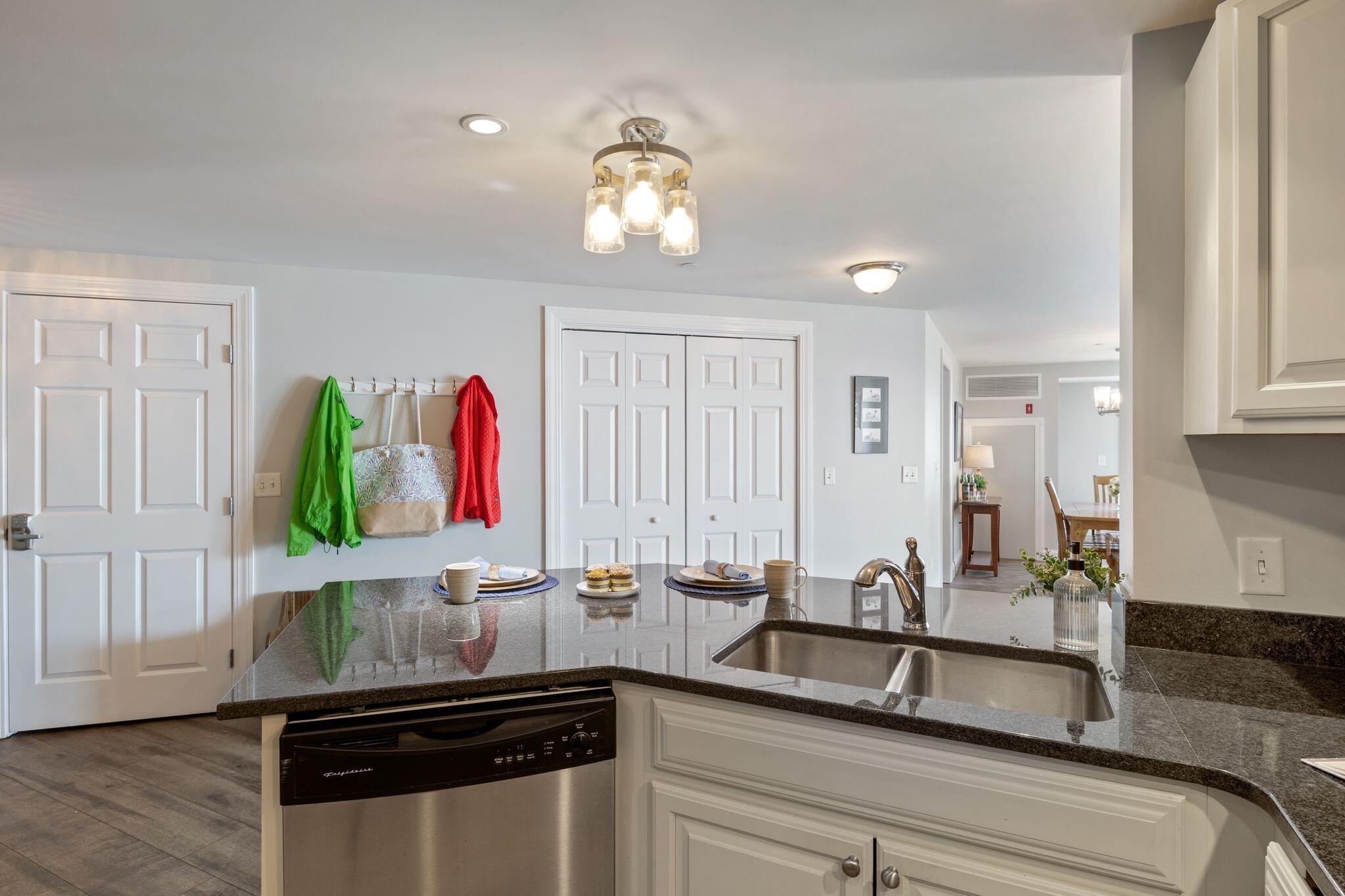 Old Orchard Beach, Maine, 04064, United States, 2 Bedrooms Bedrooms, ,2 BathroomsBathrooms,Residential,For Sale,1828261