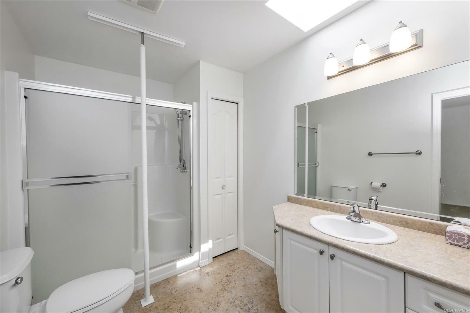 DUNCAN, British Columbia, V9L 2S2, CA, 2 Bedrooms Bedrooms, ,Residential,For Sale,1875363