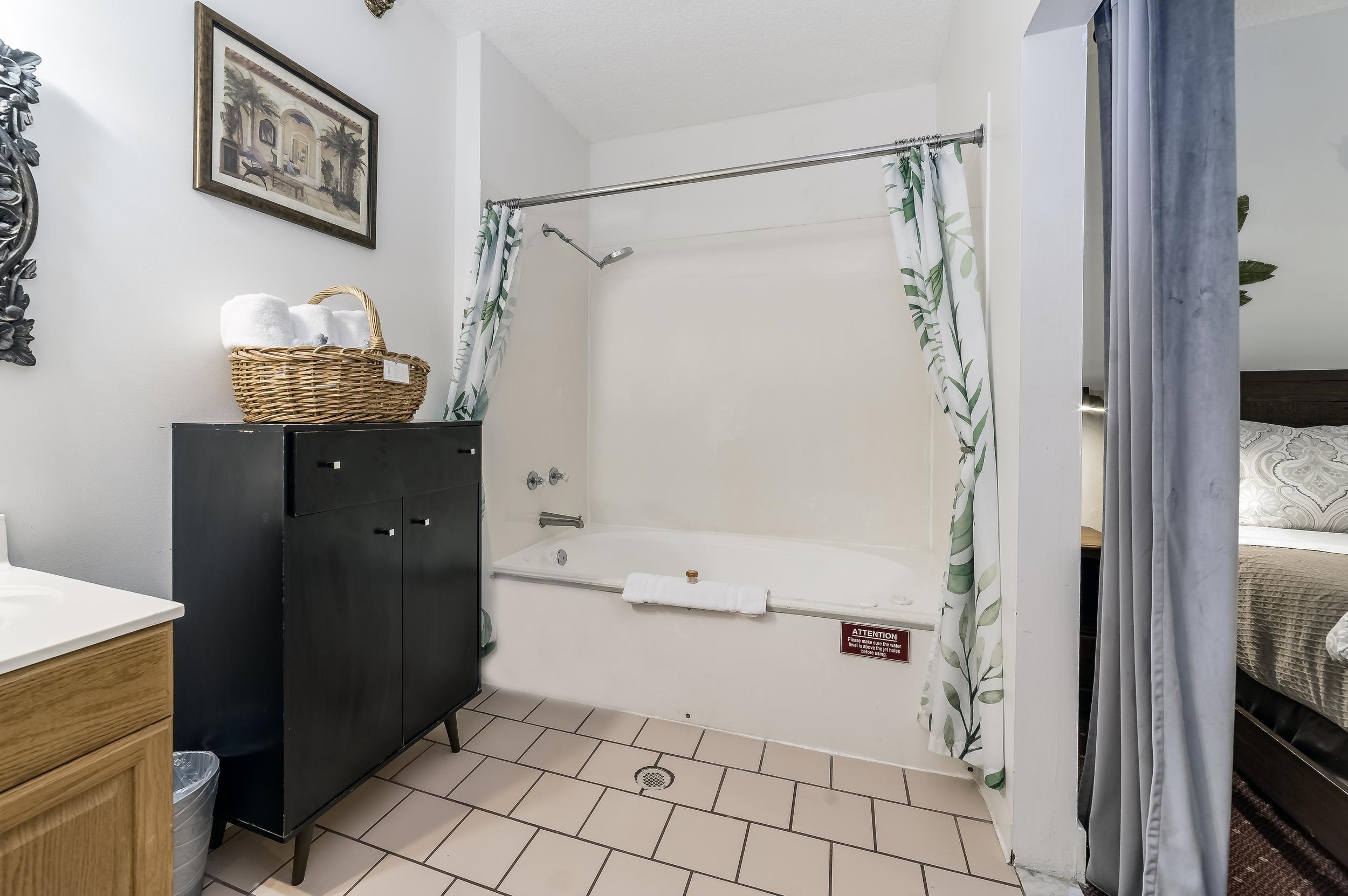 St Augustine, Florida, 32084, United States, 17 Bedrooms Bedrooms, ,17 BathroomsBathrooms,Residential,For Sale,1995704