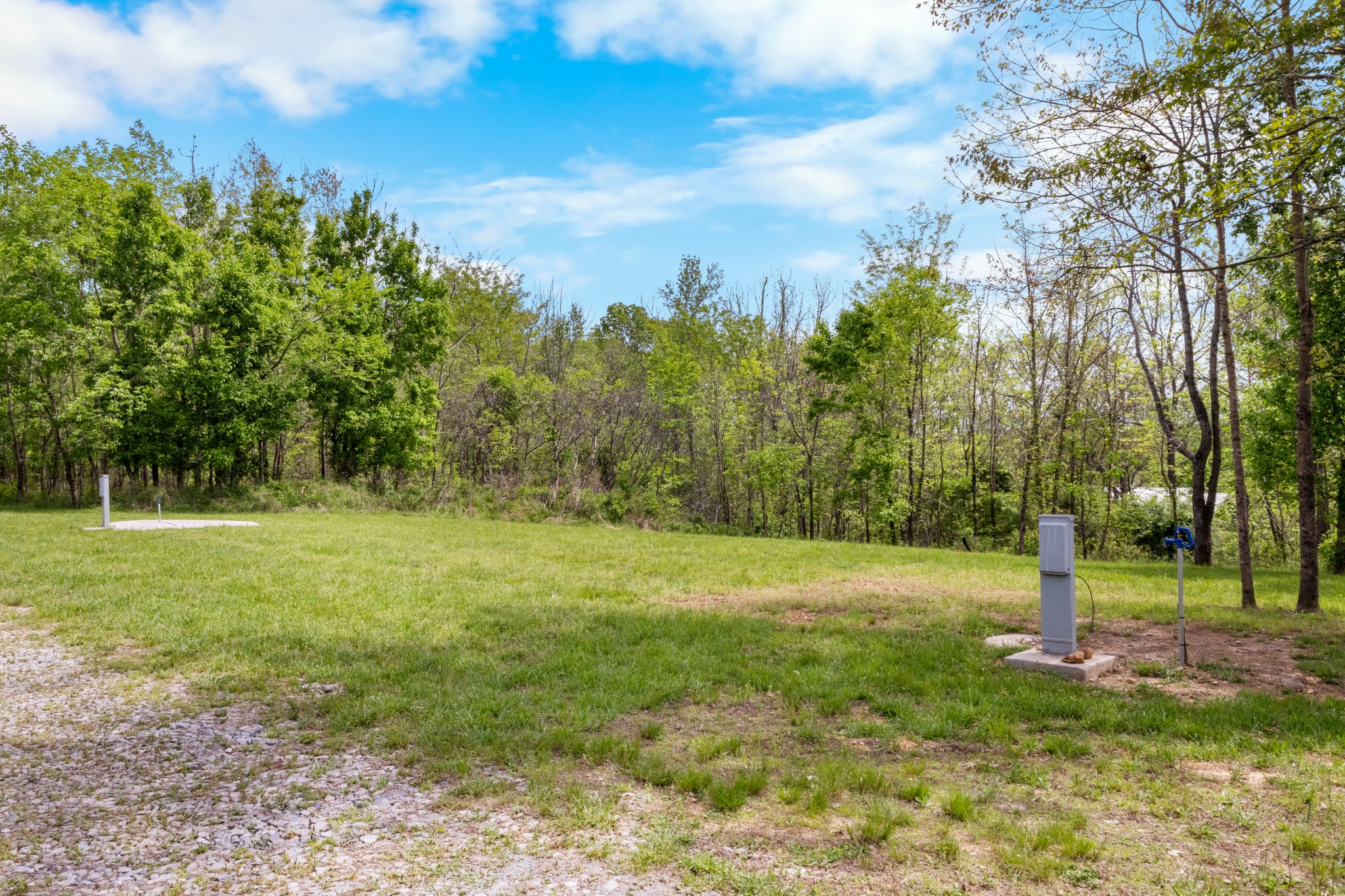 Indian Mound, Tennessee, 37079, United States, 6 Bedrooms Bedrooms, ,6 BathroomsBathrooms,Residential,For Sale,1842968