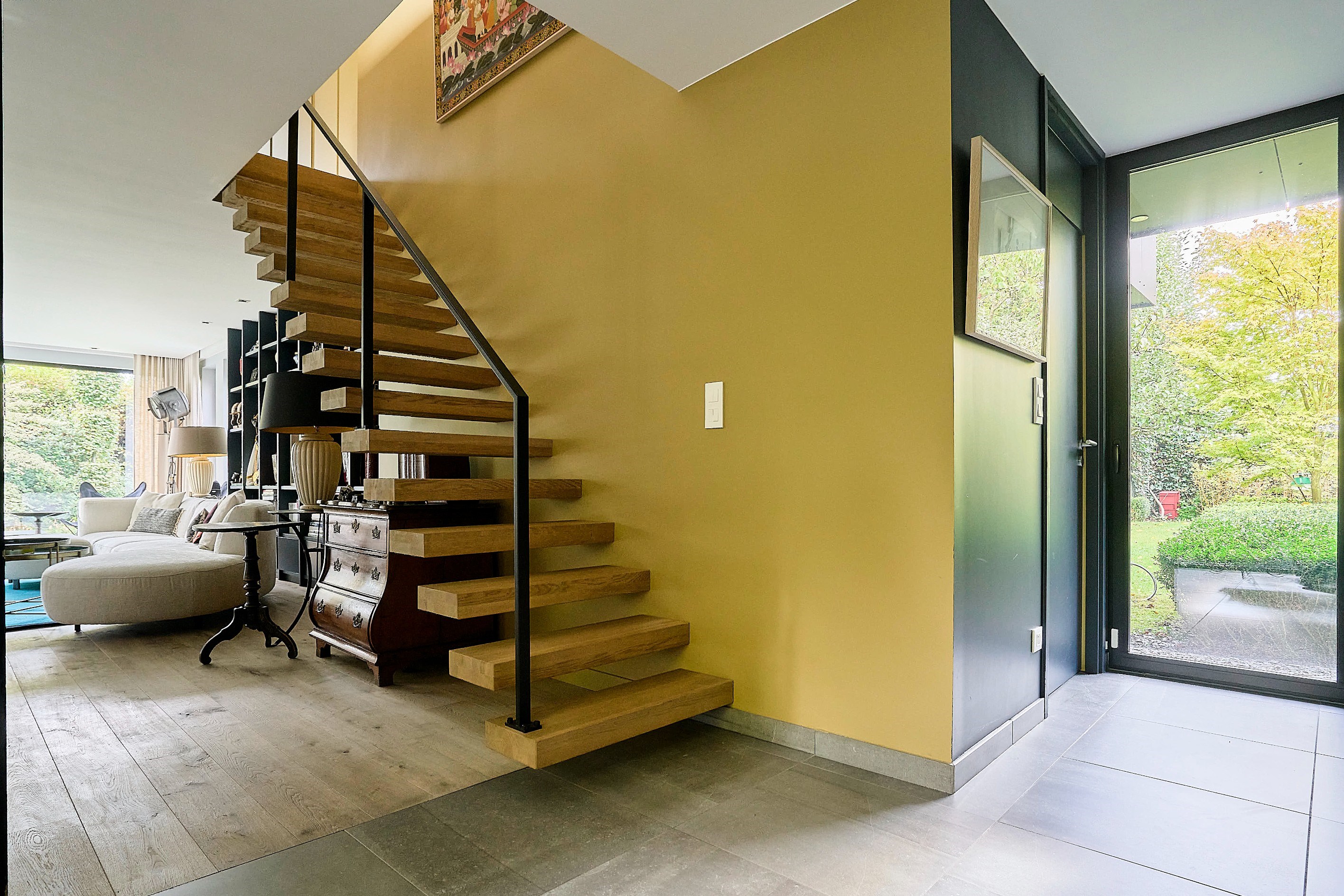  Substantial Semi-Detached Property with High-End Finishes in Louvil - 物件實景