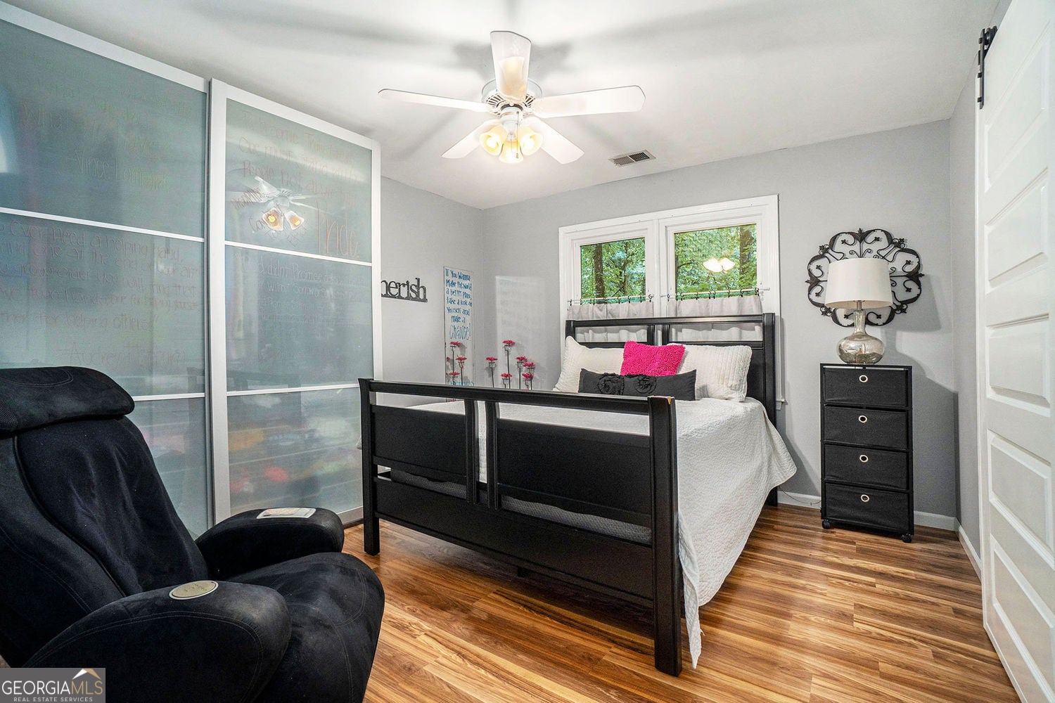 Marietta, Georgia, 30068, United States, 5 Bedrooms Bedrooms, ,5 BathroomsBathrooms,Residential,For Sale,1859085