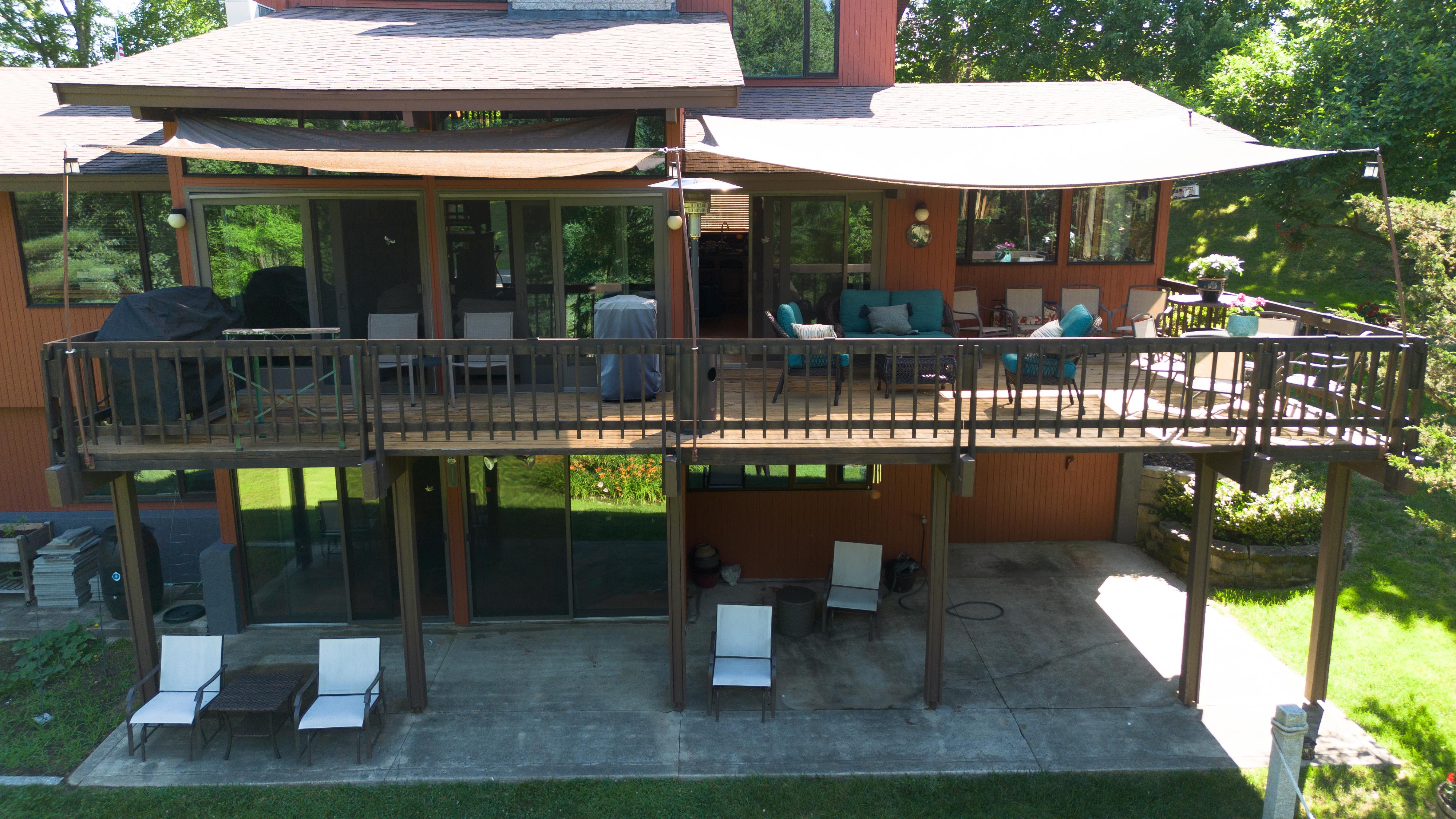 Southbridge, Massachusetts, 01550, United States, 5 Bedrooms Bedrooms, ,3 BathroomsBathrooms,Residential,For Sale,1974203