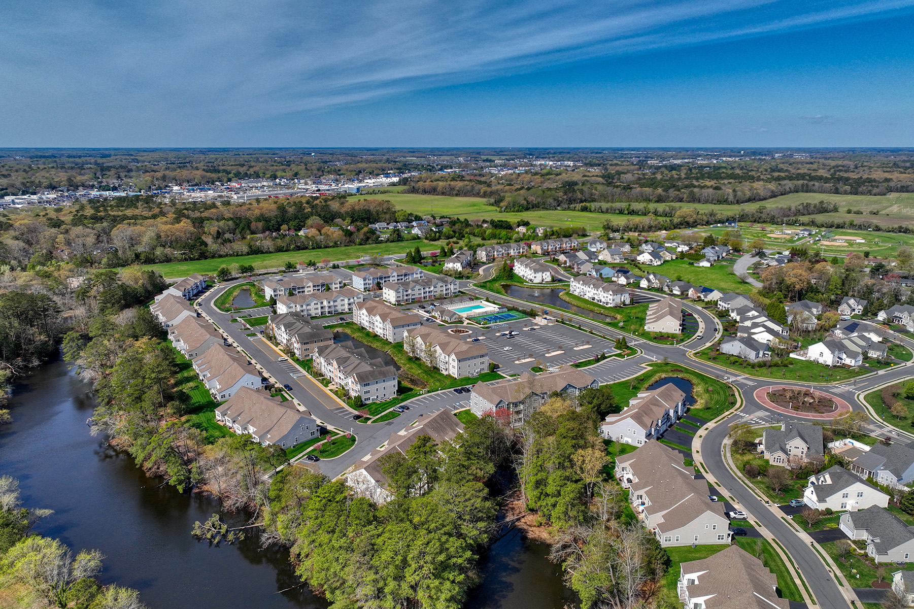  37670 Exeter Drive , 2 - 物件實景