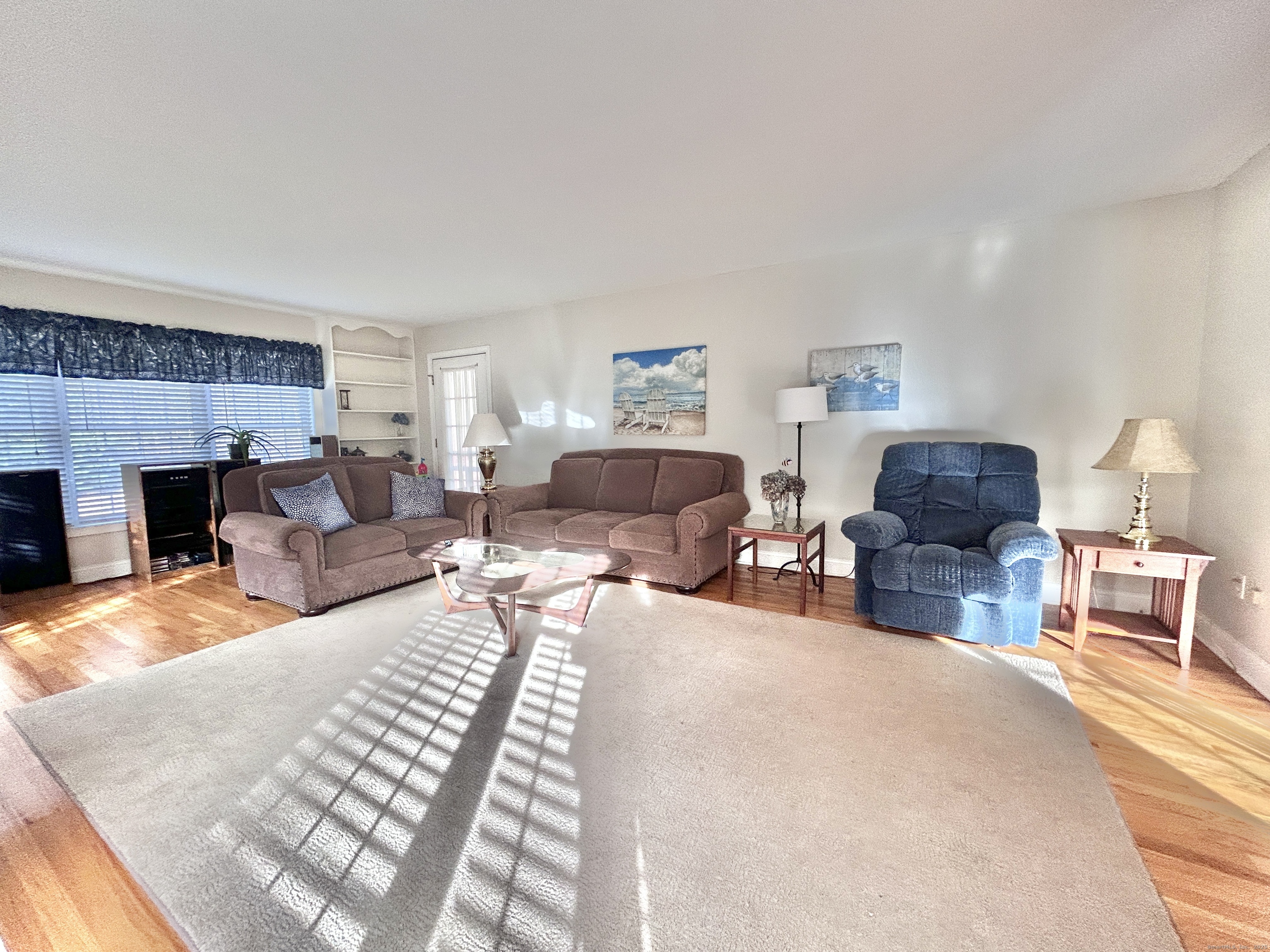 Oxford, Connecticut, 06478, United States, 4 Bedrooms Bedrooms, ,3 BathroomsBathrooms,Residential,For Sale,1993487