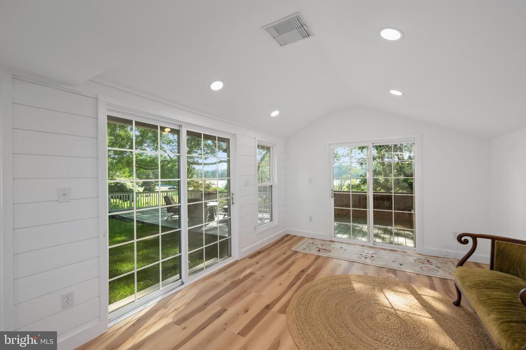 Milton, Delaware, 19968, United States, 4 Bedrooms Bedrooms, ,3 BathroomsBathrooms,Residential,For Sale,1901176
