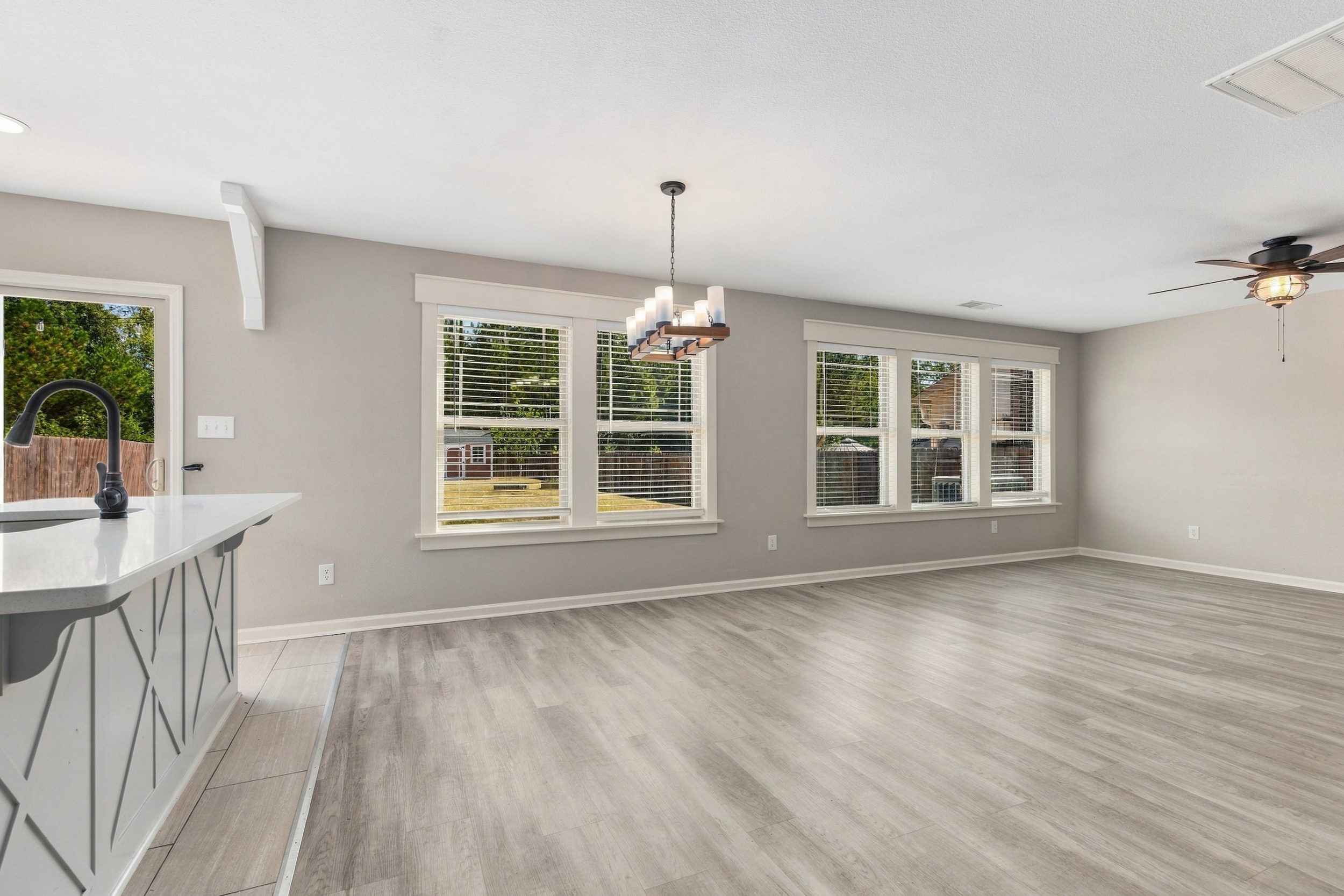  1836 Clayton Cove Drive NW - 物件實景