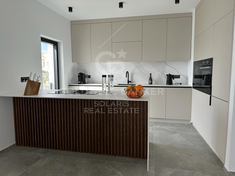 Alicante, Benitachell / el Poble Nou de Benitatxel, Benitachell / el Poble Nou de Benitatxell, Comunidad Valenciana, ES, 4 Bedrooms Bedrooms, ,3 BathroomsBathrooms,Residential,For Sale,Alicante, Benitachell / el Poble Nou de Benitatxel,1512189
