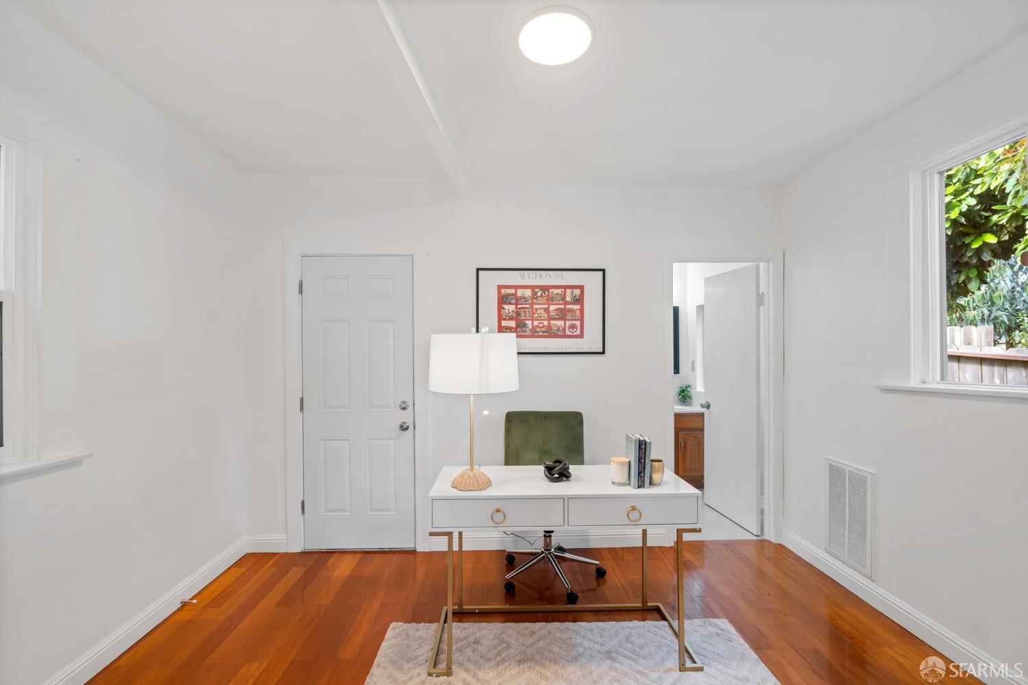 San Francisco, California, 94112, United States, 2 Bedrooms Bedrooms, ,3 BathroomsBathrooms,Residential,For Sale,1933594