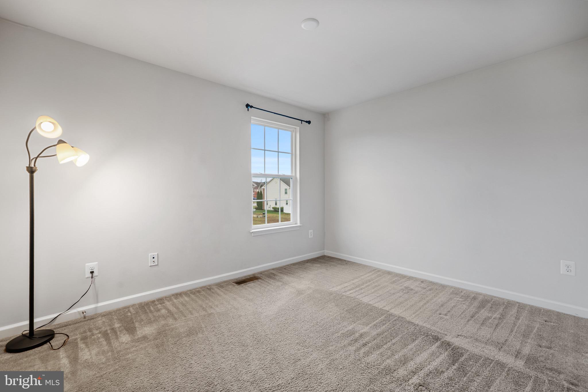 Waldorf, Maryland, 20602, United States, 4 Bedrooms Bedrooms, ,3 BathroomsBathrooms,Residential,For Sale,2001187