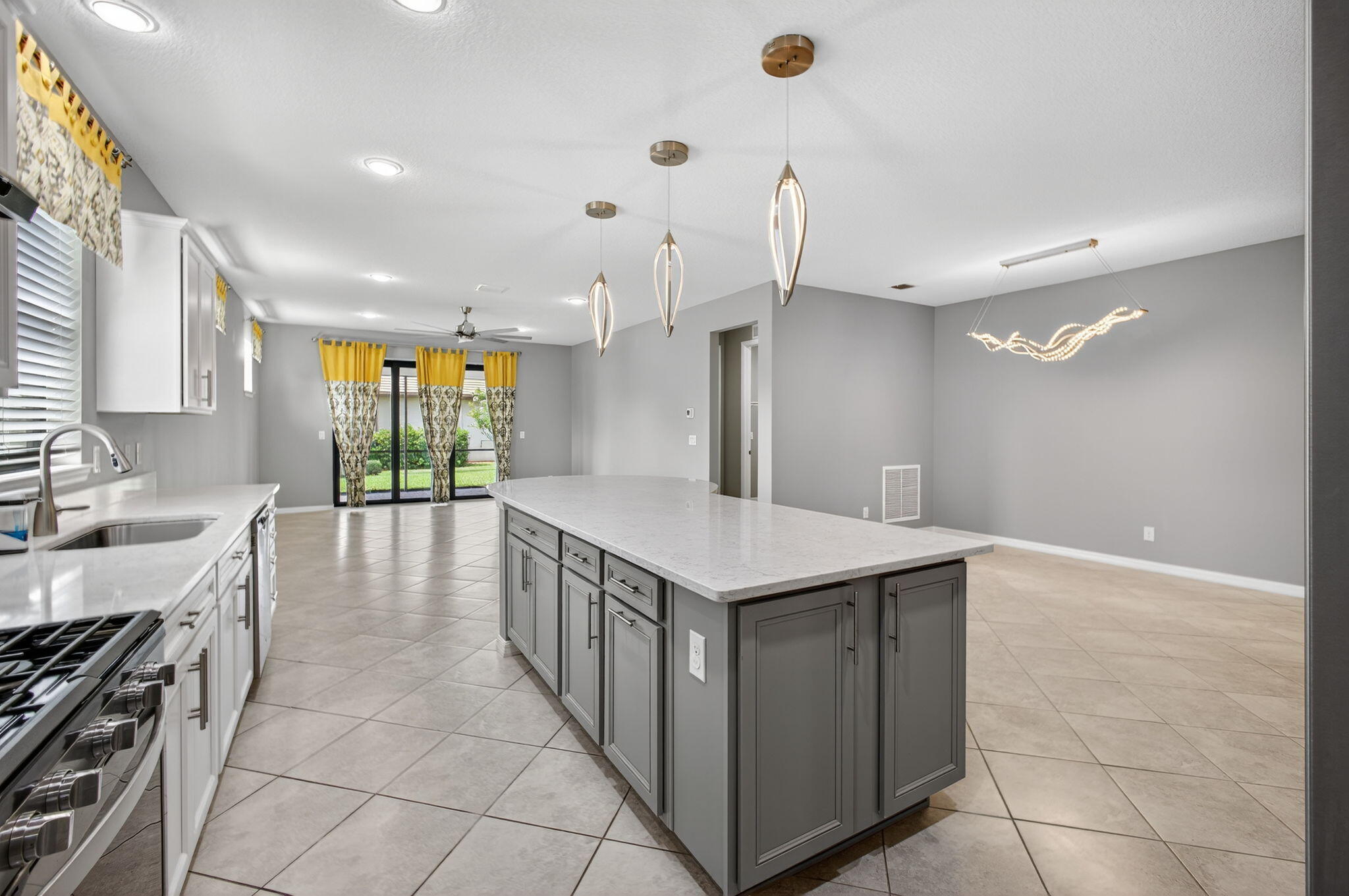 Port Saint Lucie, Florida, 34984, United States, 3 Bedrooms Bedrooms, ,2 BathroomsBathrooms,Residential,For Sale,1895716