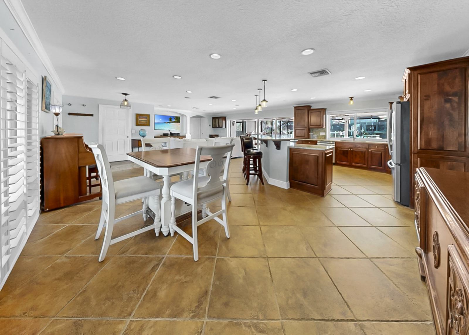 Apollo Beach, Florida, 33572, United States, 3 Bedrooms Bedrooms, ,2 BathroomsBathrooms,Residential,For Sale,2014818