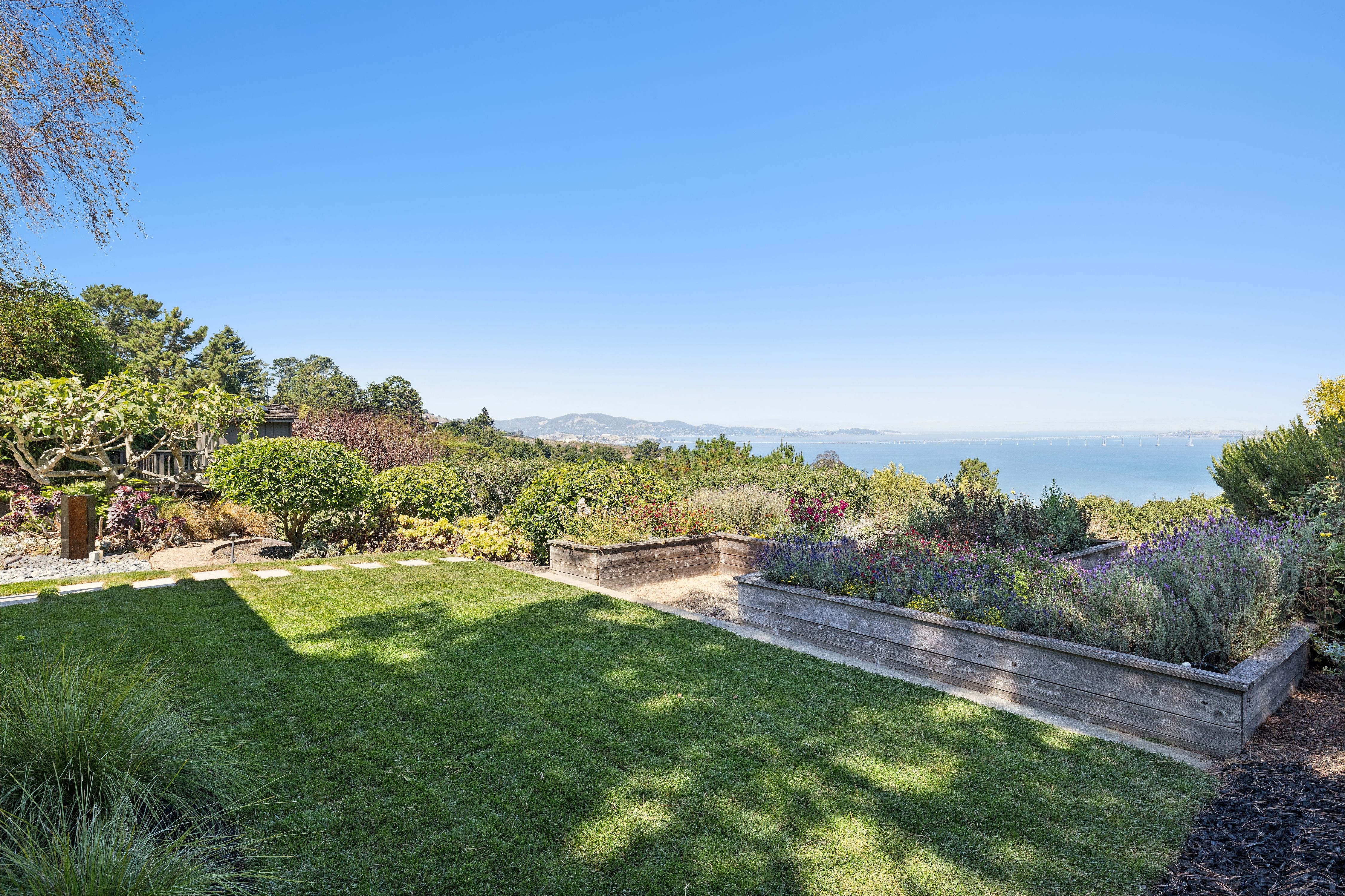  Bridge-to-Bridge View Estate - 物件實景