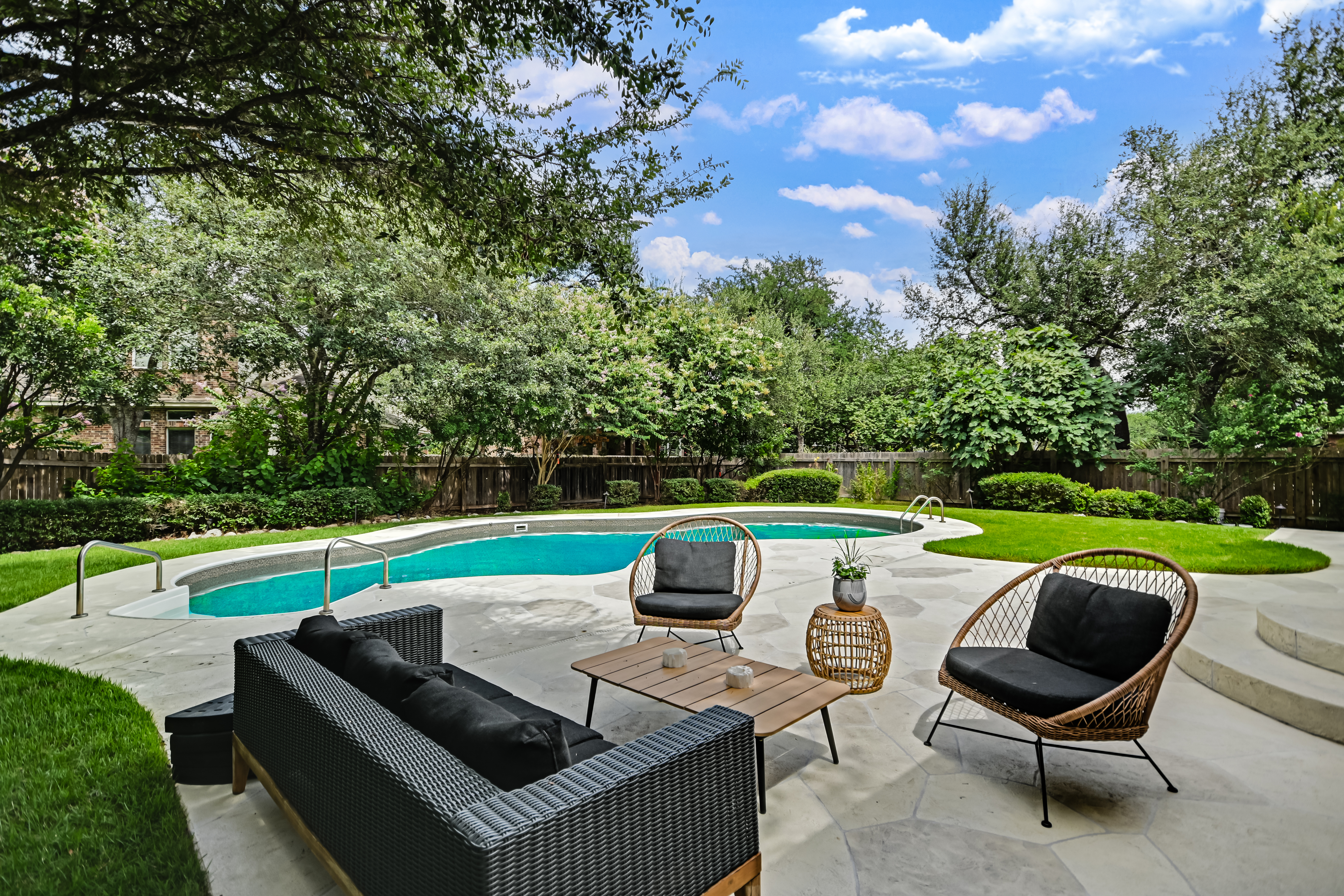  FOR SALE in Circle C Ranch - 物件實景