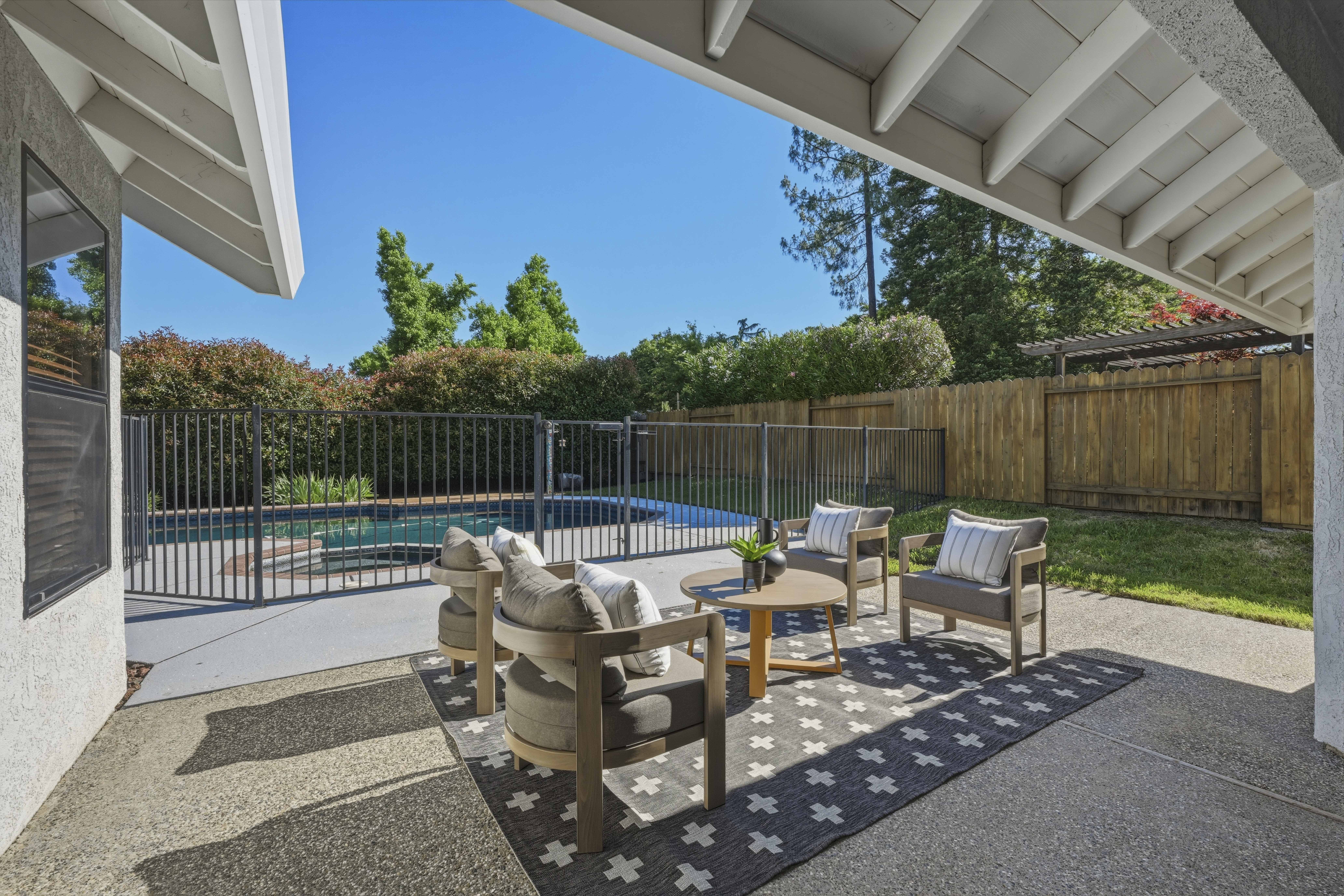  1812 Summerhill Drive, Roseville, CA 95661 - 物件實景