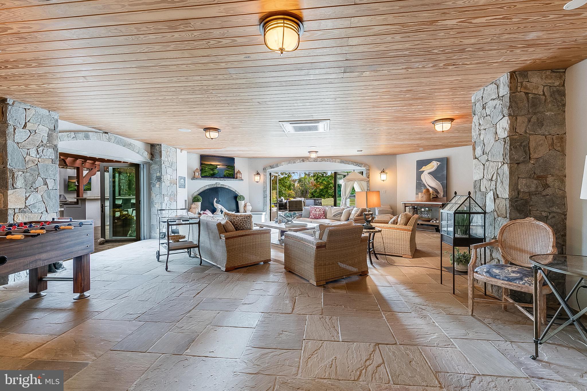 Aldie, Virginia, 20105, United States, 5 Bedrooms Bedrooms, ,7 BathroomsBathrooms,Residential,For Sale,1980828