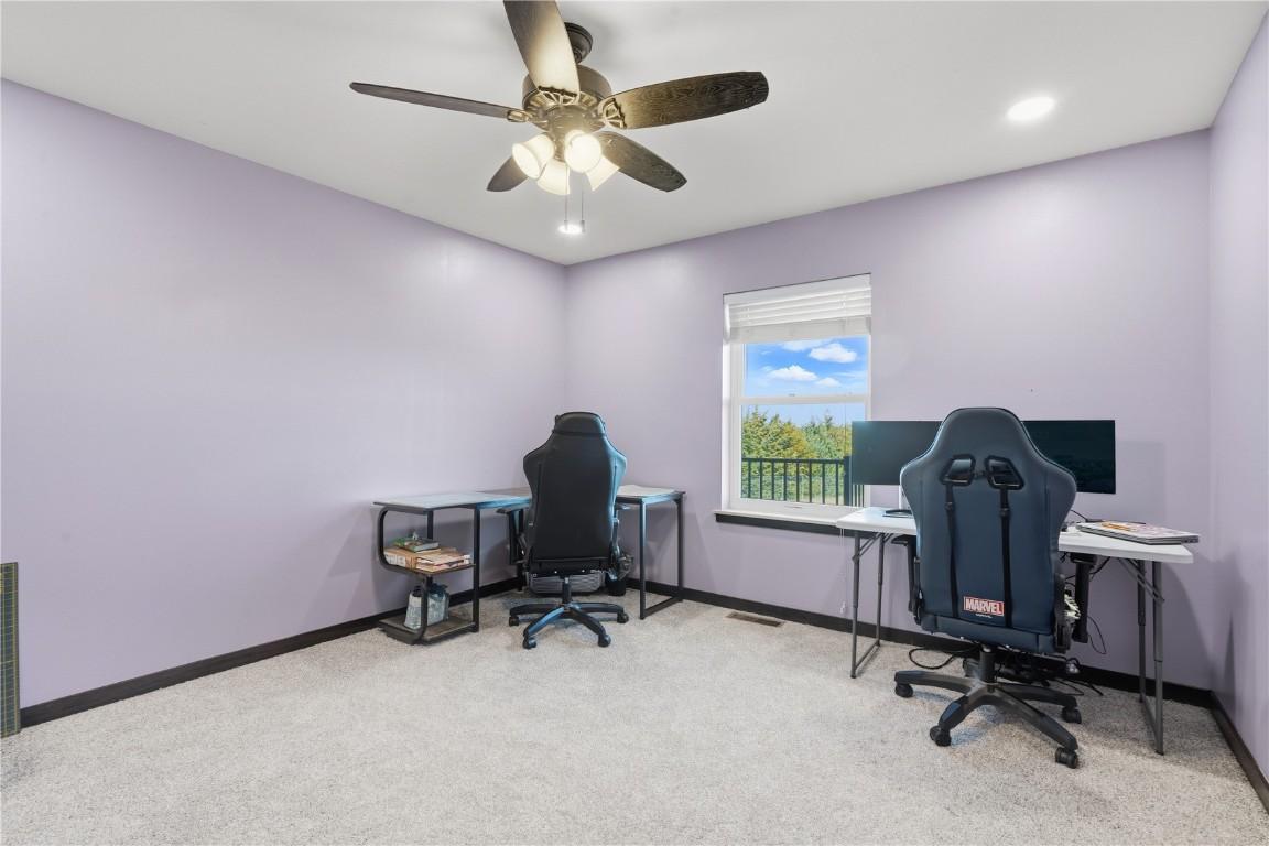 Anamosa, Iowa, 52205, United States, 5 Bedrooms Bedrooms, ,3 BathroomsBathrooms,Residential,For Sale,1975934