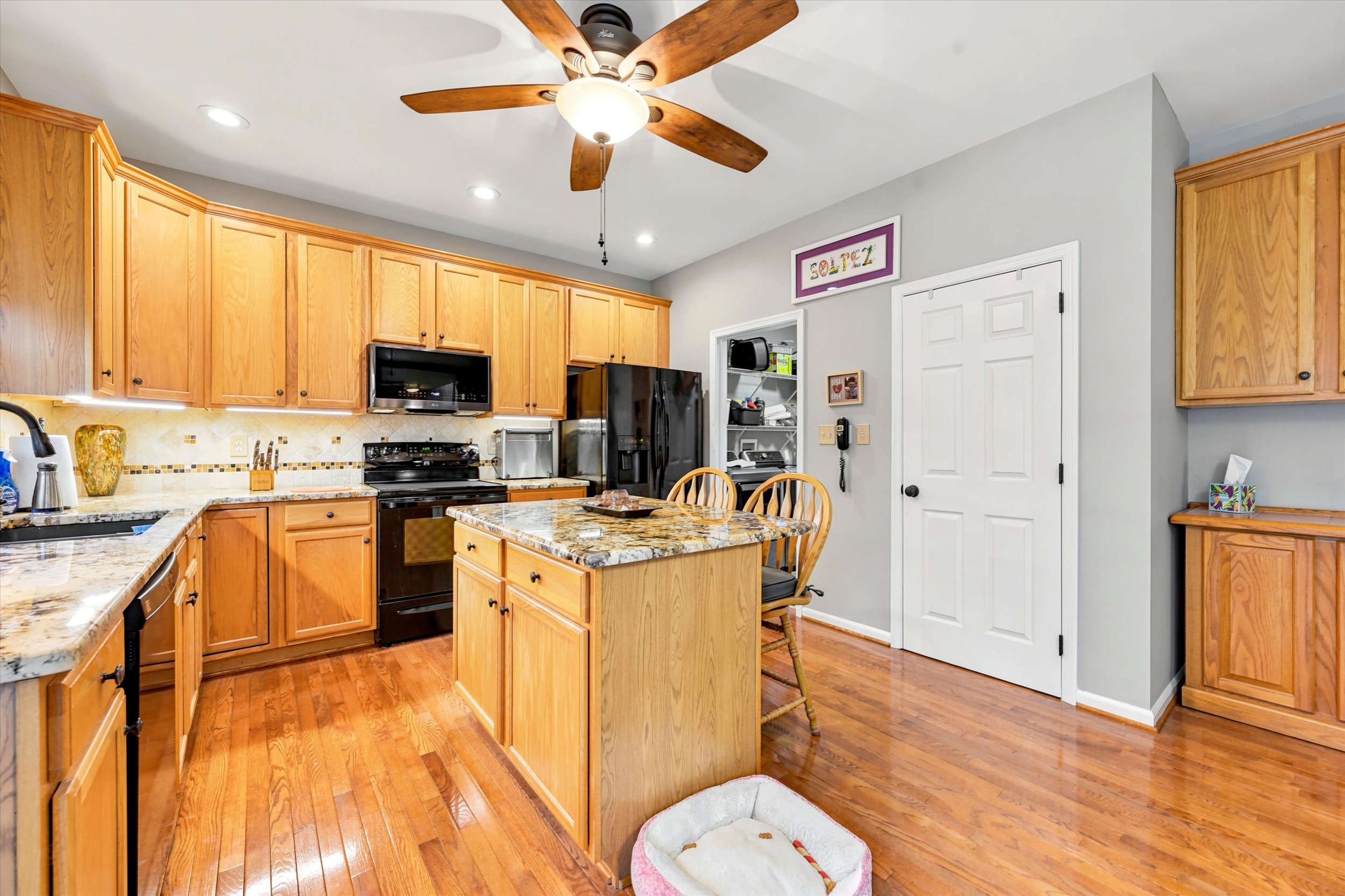 Oxford, Pennsylvania, 19363, United States, 4 Bedrooms Bedrooms, ,3 BathroomsBathrooms,Residential,For Sale,2049212