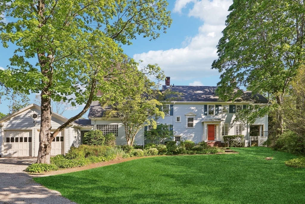 Gloucester, Massachusetts, 01930, United States, 5 Bedrooms Bedrooms, ,5 BathroomsBathrooms,Residential,For Sale,1837944