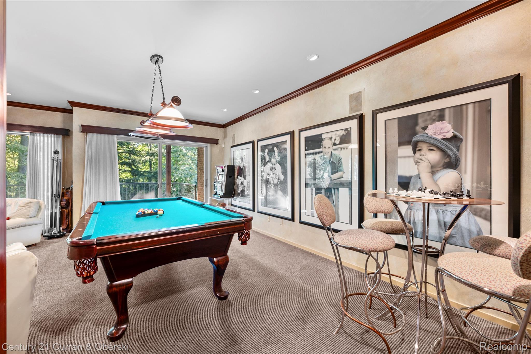 Dearborn, Michigan, 48124, United States, 4 Bedrooms Bedrooms, ,4 BathroomsBathrooms,Residential,For Sale,1983815