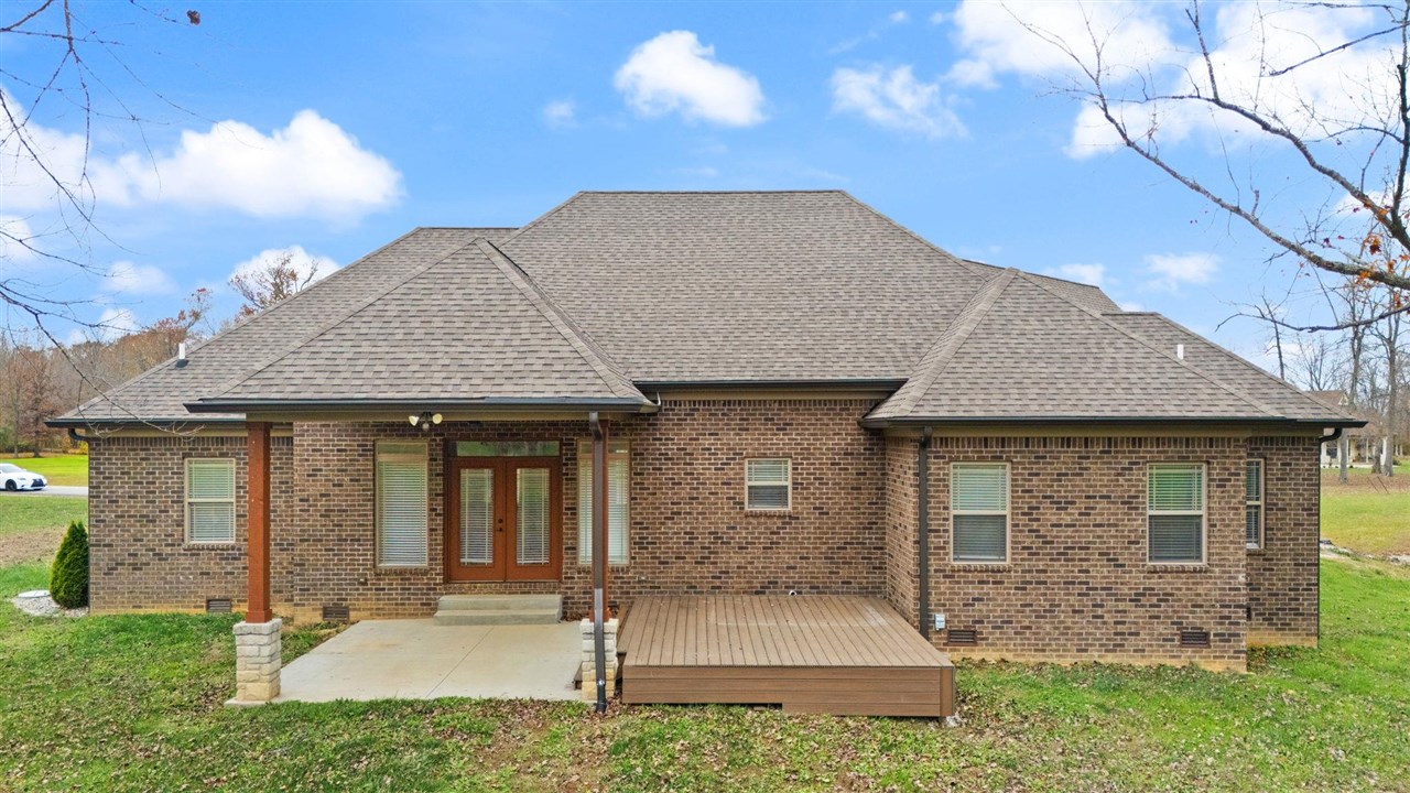 Smiths Grove, Kentucky, 42171, United States, 4 Bedrooms Bedrooms, ,3 BathroomsBathrooms,Residential,For Sale,1901805