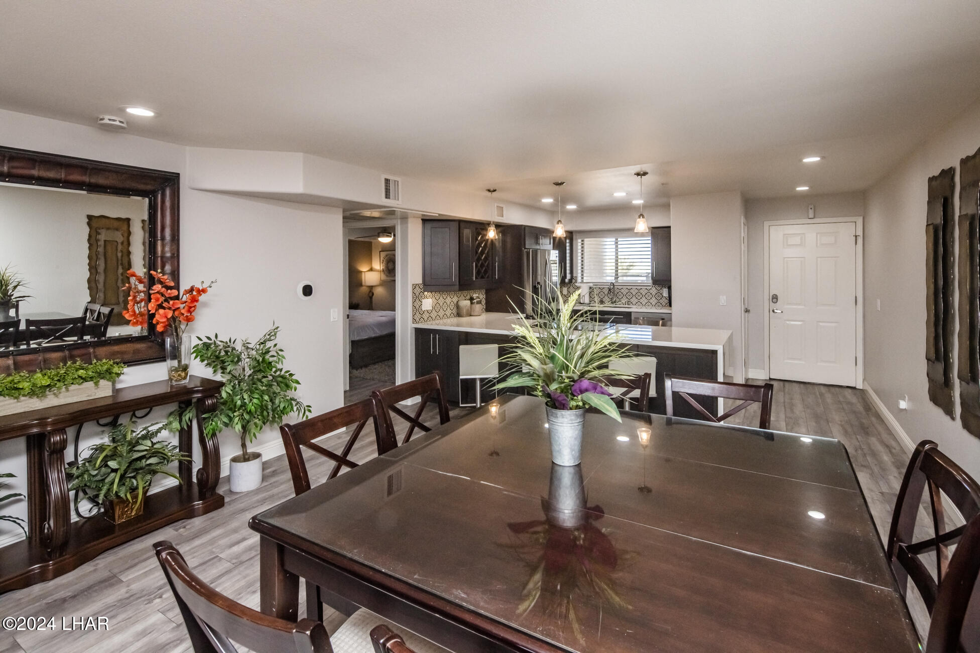 Lake Havasu City, Arizona, 86403, United States, 2 Bedrooms Bedrooms, ,1 BathroomBathrooms,Residential,For Sale,1838731