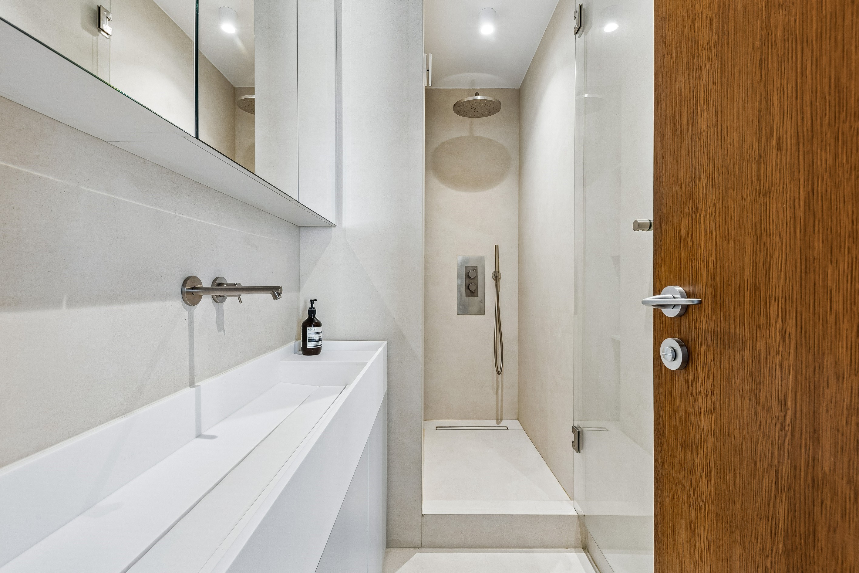  Beautiful renovated apartment - 物件實景