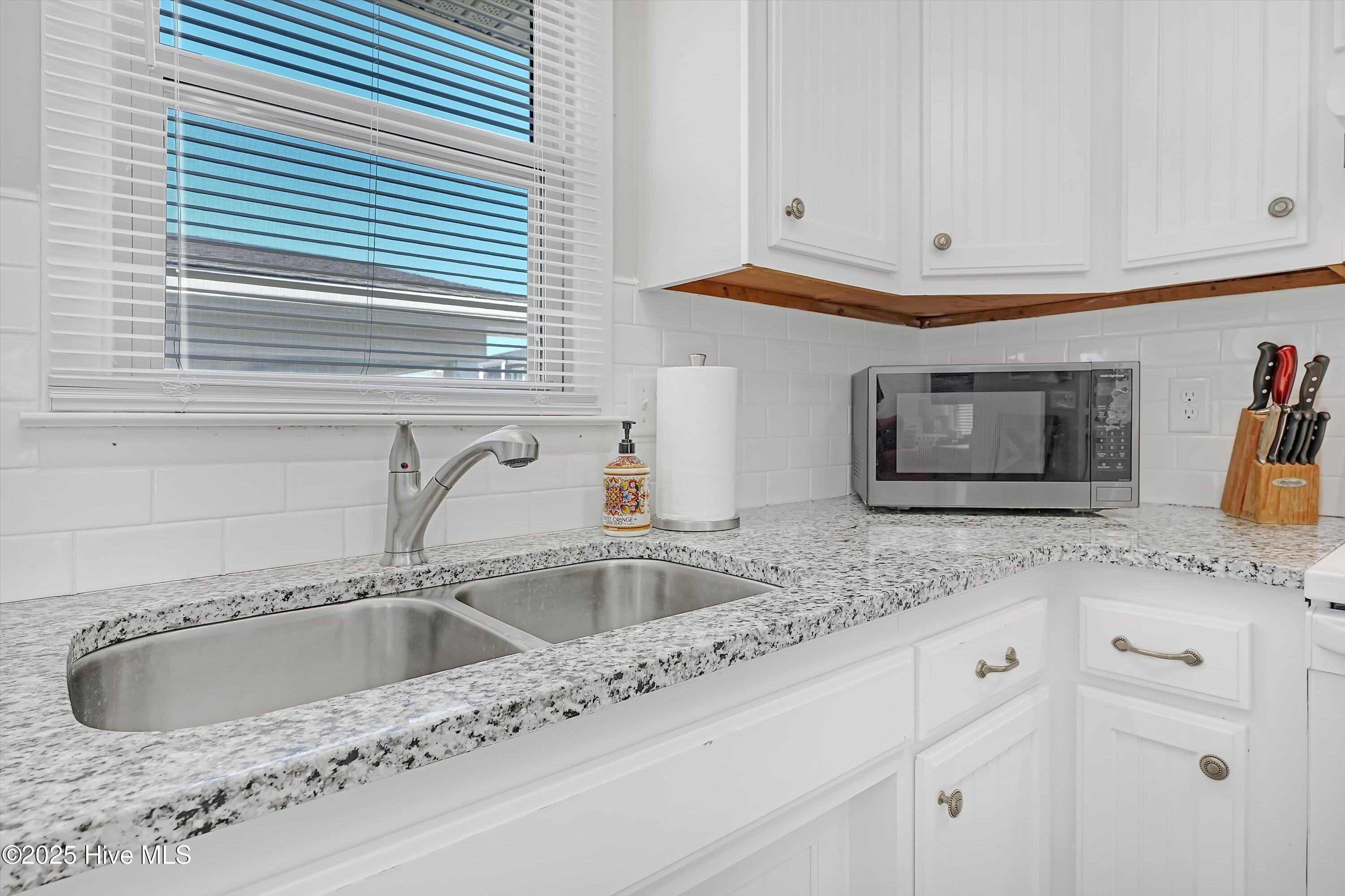 Sunset Beach, North Carolina, 28468, United States, 3 Bedrooms Bedrooms, ,2 BathroomsBathrooms,Residential,For Sale,1978930