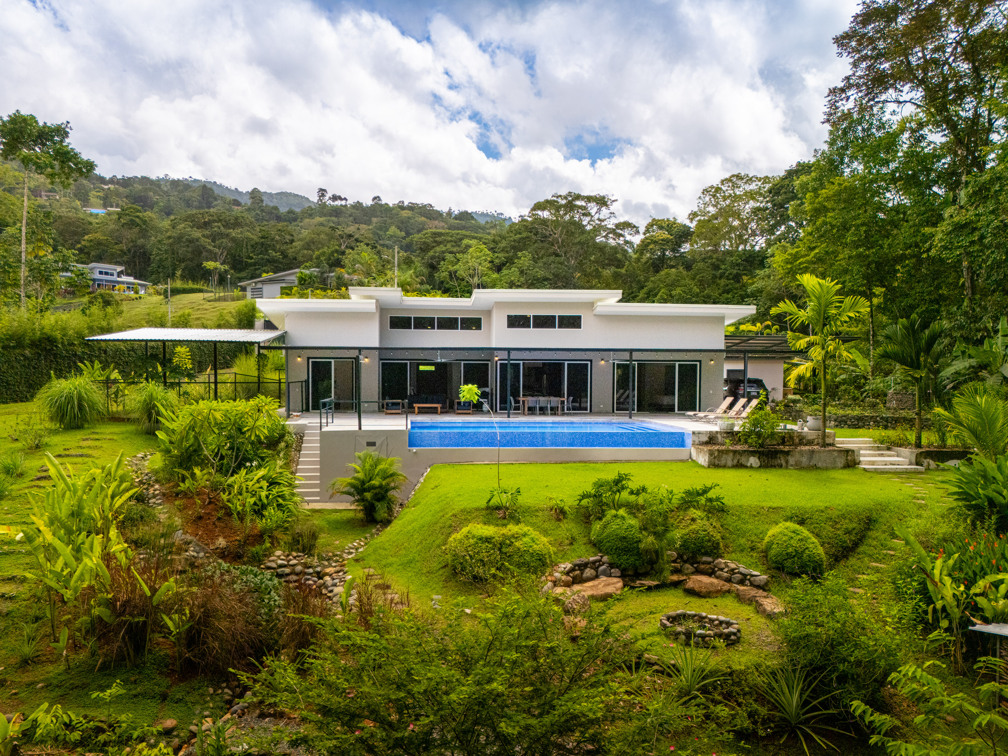 Uvita, Puntarenas, CR, 3 Bedrooms Bedrooms, ,2 BathroomsBathrooms,Residential,For Sale,1939591