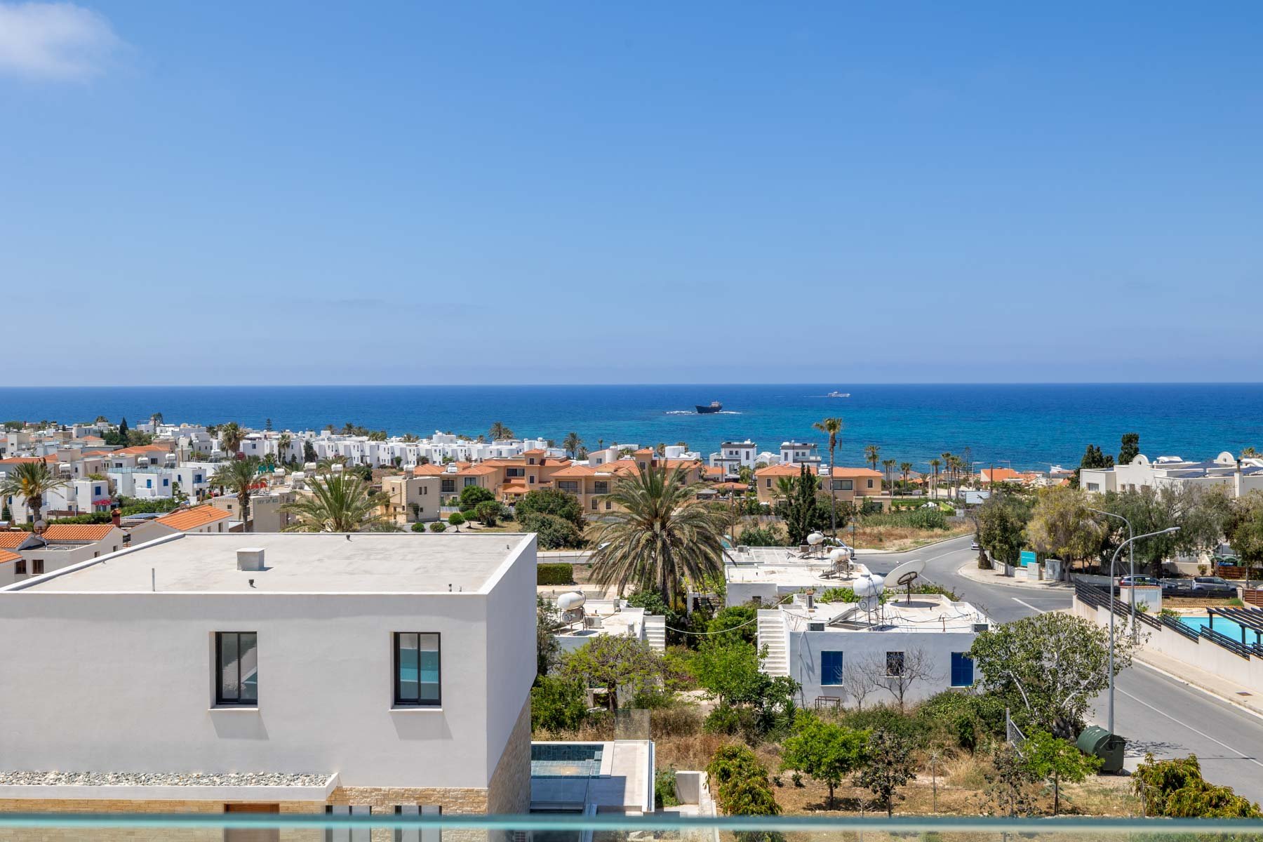  3-Bedroom Sea View Penthouse with Private Roof Terrace in Chloraka, Pafos - 物件實景