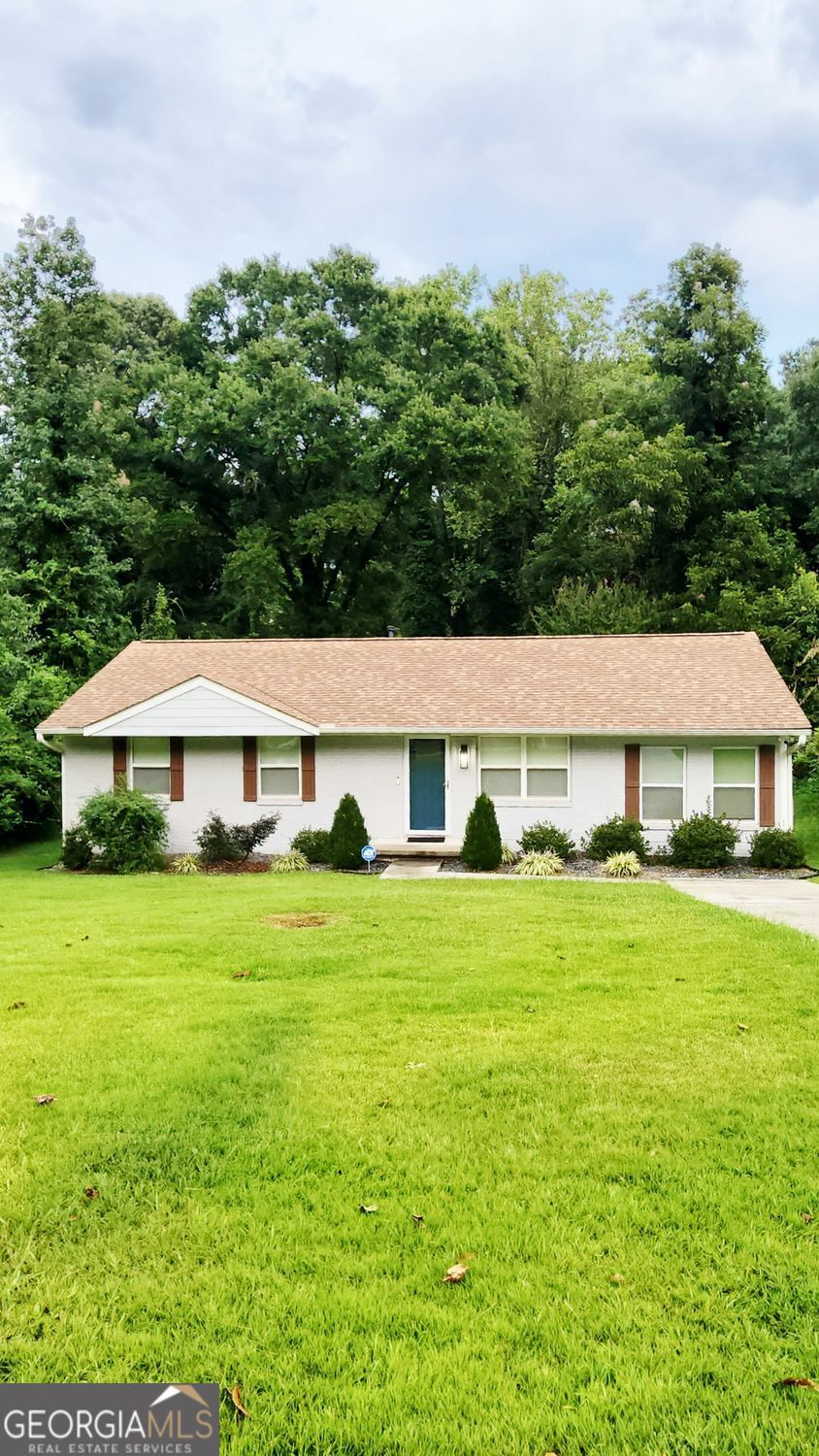 Sweetbriar Ln, Forest Park, GA 30297