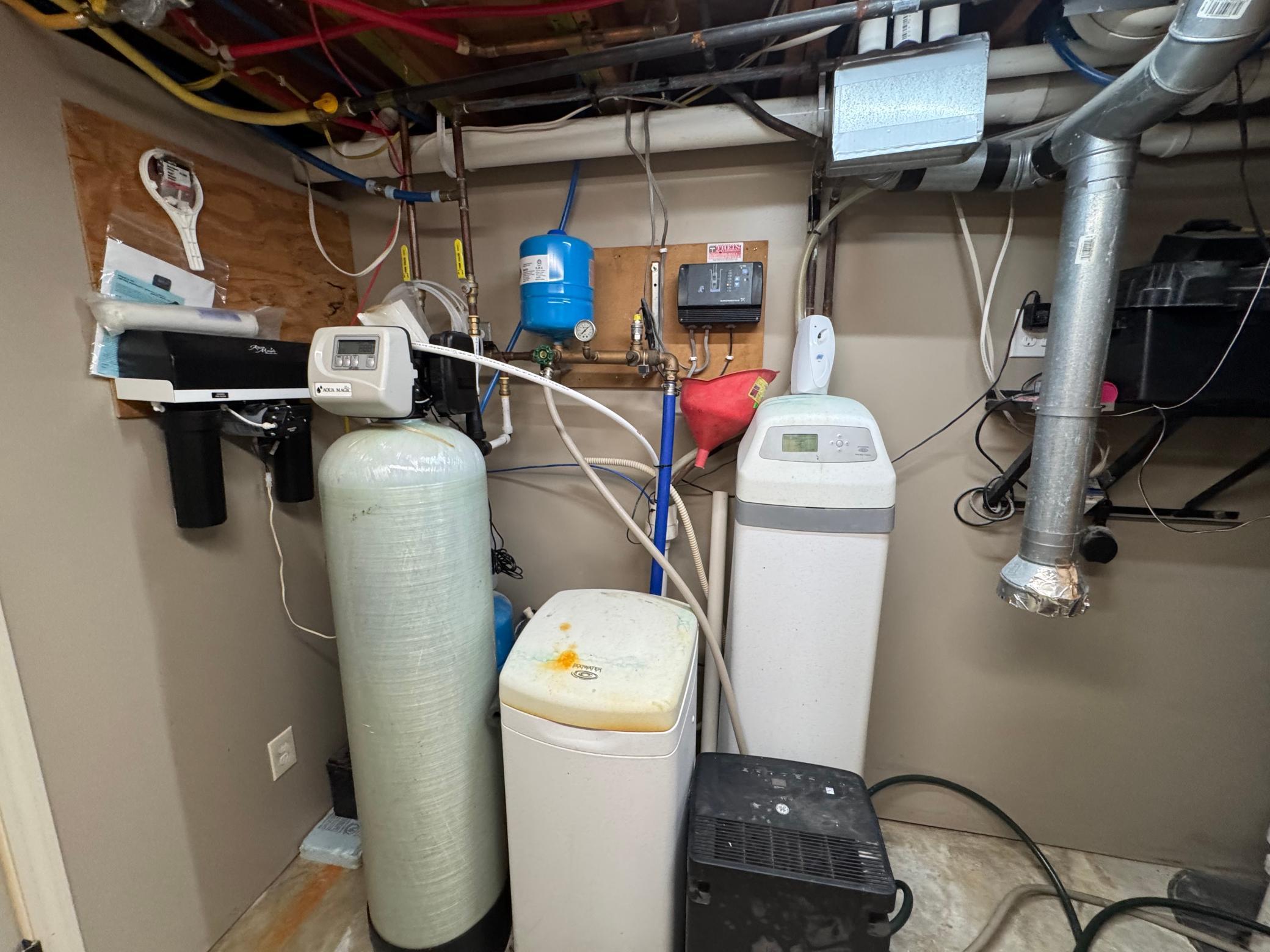 Glenville, Minnesota, 56036, United States, 4 Bedrooms Bedrooms, ,3 BathroomsBathrooms,Residential,For Sale,2015321