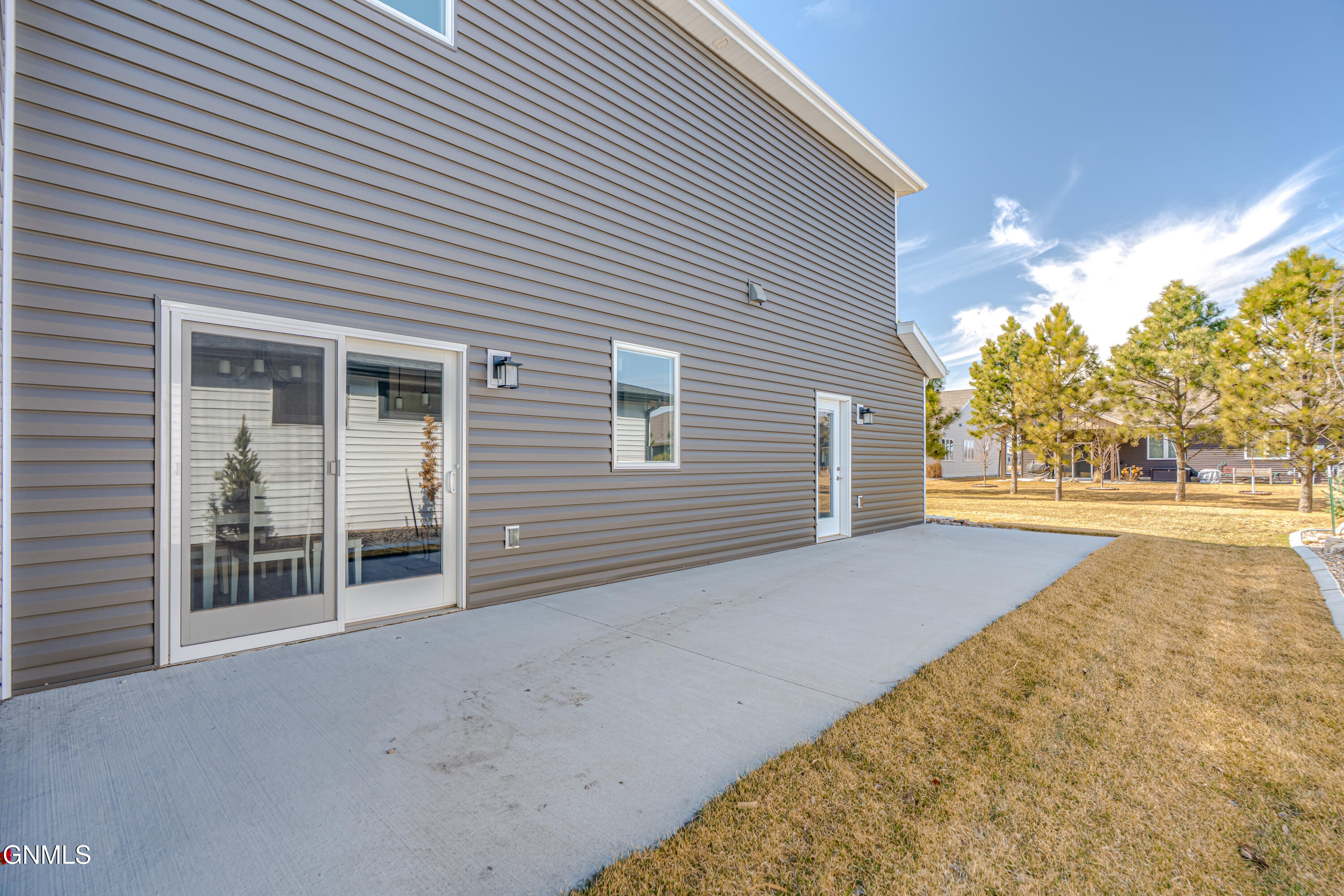 Bismarck, North Dakota, 58504, United States, 3 Bedrooms Bedrooms, ,3 BathroomsBathrooms,Residential,For Sale,2032650