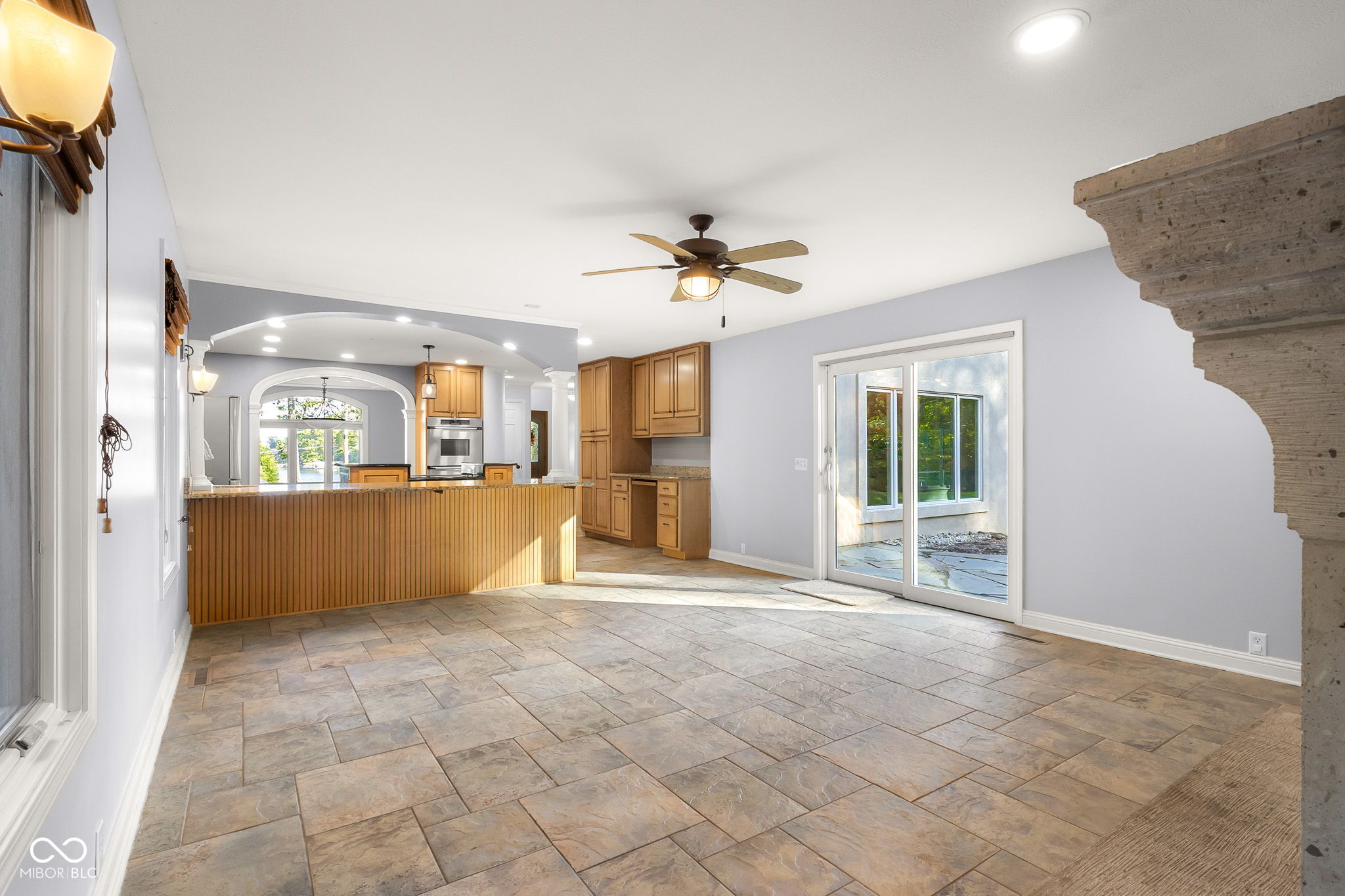 Columbus, Indiana, 47201, United States, 5 Bedrooms Bedrooms, ,6 BathroomsBathrooms,Residential,For Sale,1982008