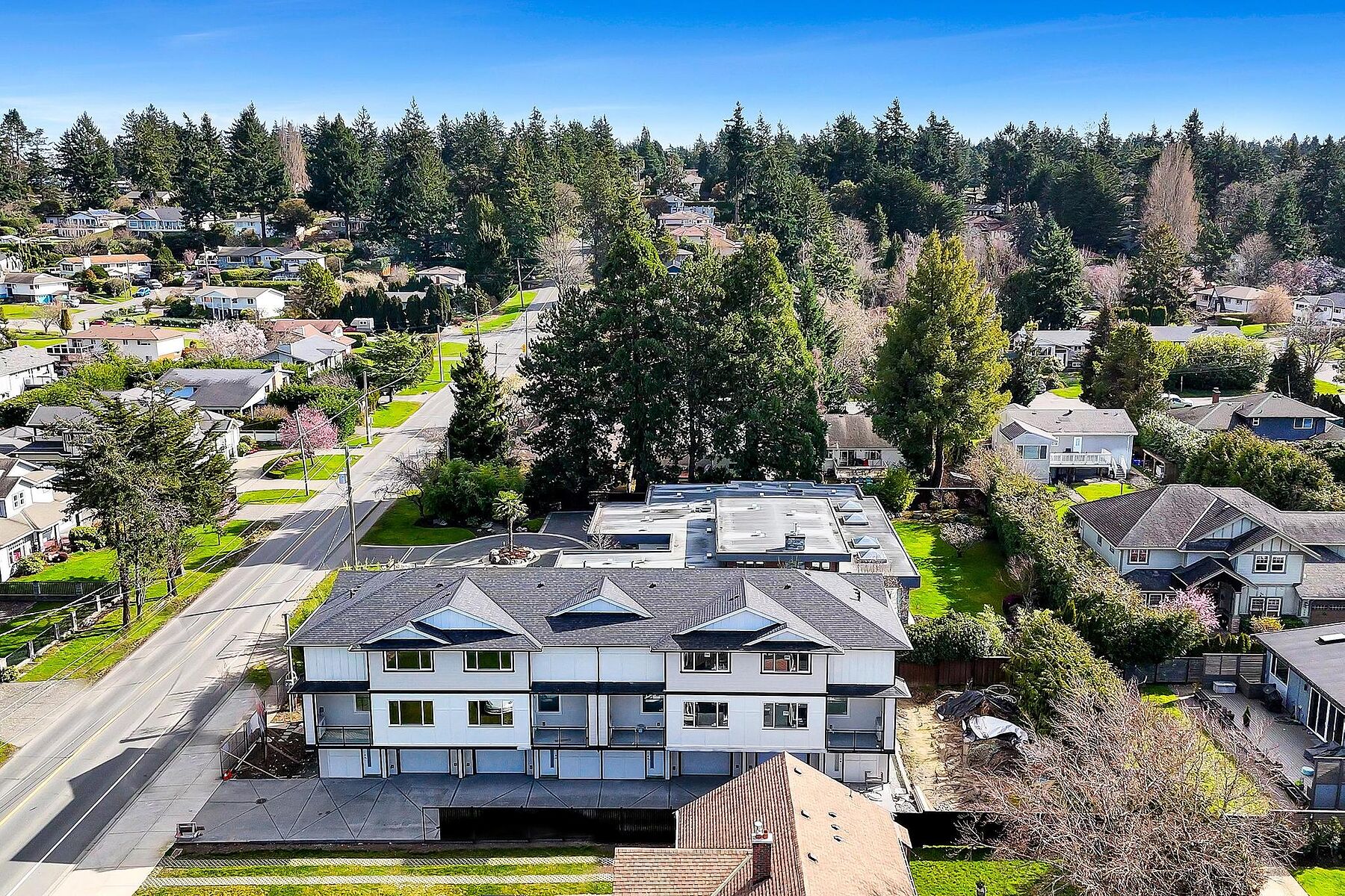  Brand New Gordon Head Townhome - 物件實景