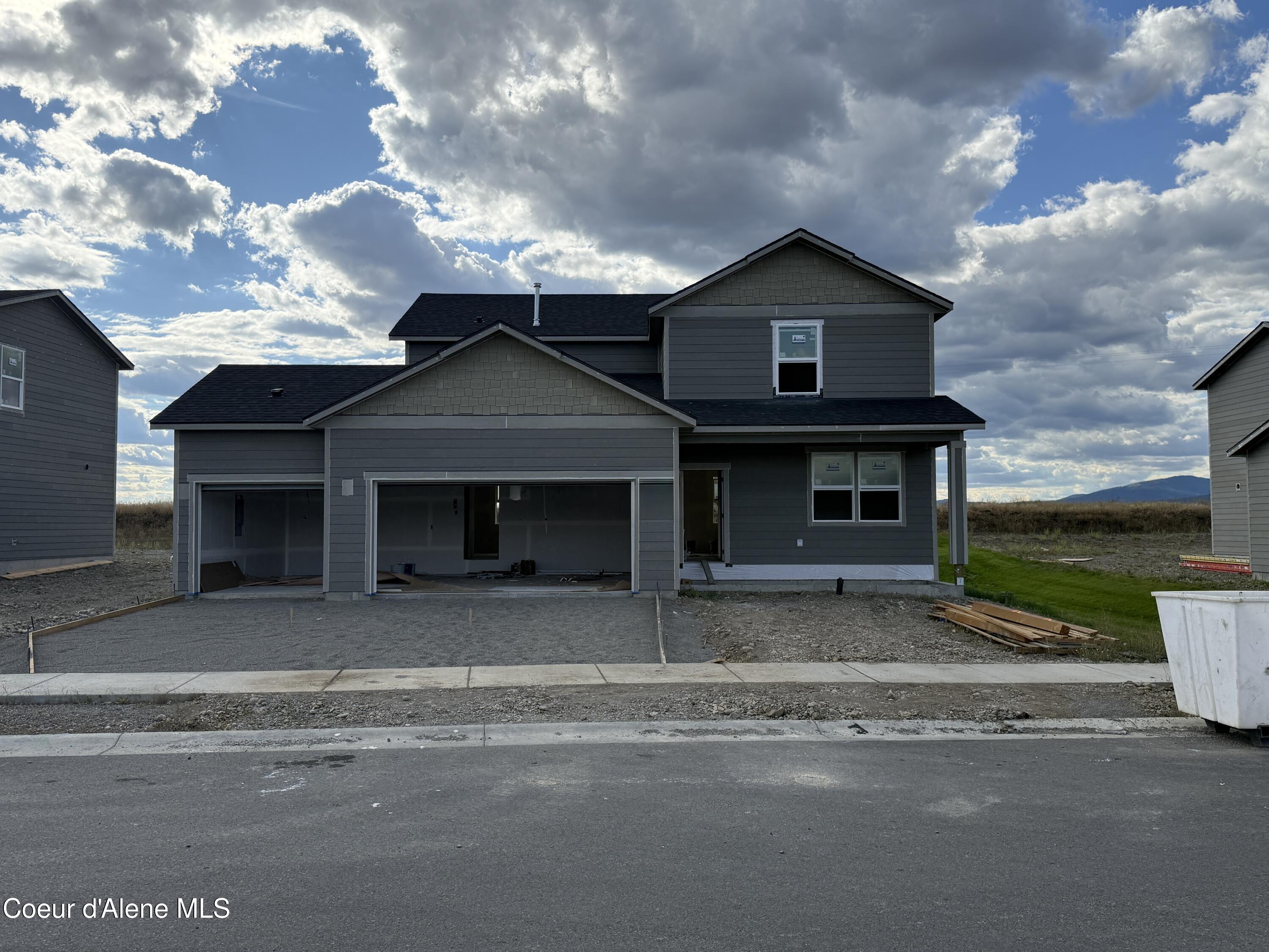 Post Falls, Idaho, 83854, United States, 4 Bedrooms Bedrooms, ,3 BathroomsBathrooms,Residential,For Sale,1914308