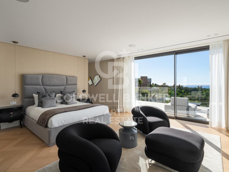 Marbella, Andalusia, ES, 5 Bedrooms Bedrooms, ,6 BathroomsBathrooms,Residential,For Sale,1984936