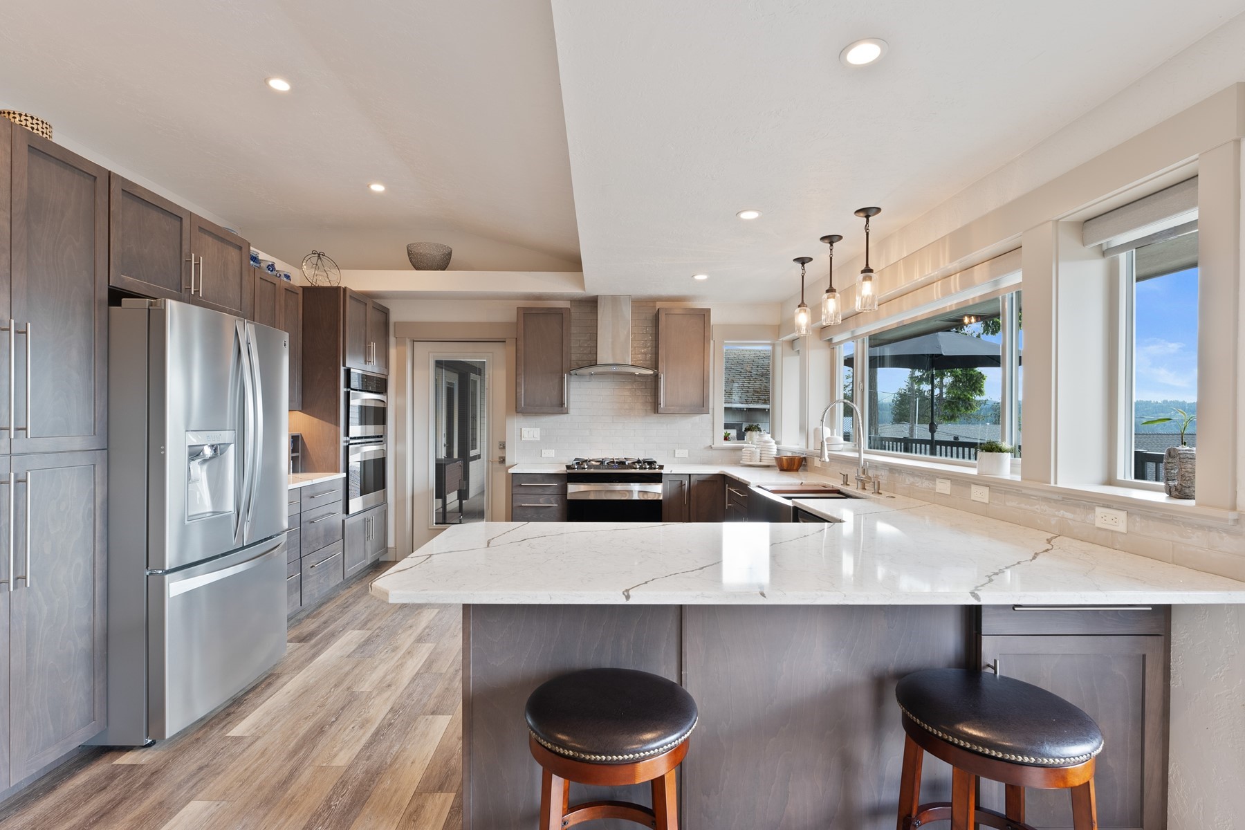 Silver Beach Luxury Lake View Living - 物件實景