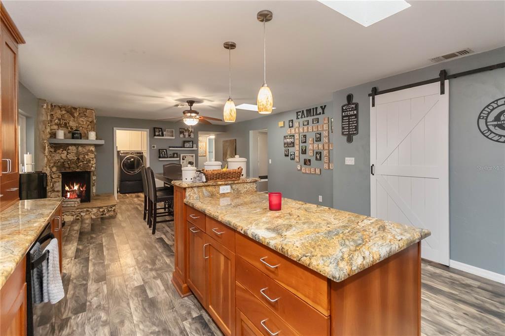 Winter Springs, Florida, 32708, United States, 4 Bedrooms Bedrooms, ,2 BathroomsBathrooms,Residential,For Sale,1968869