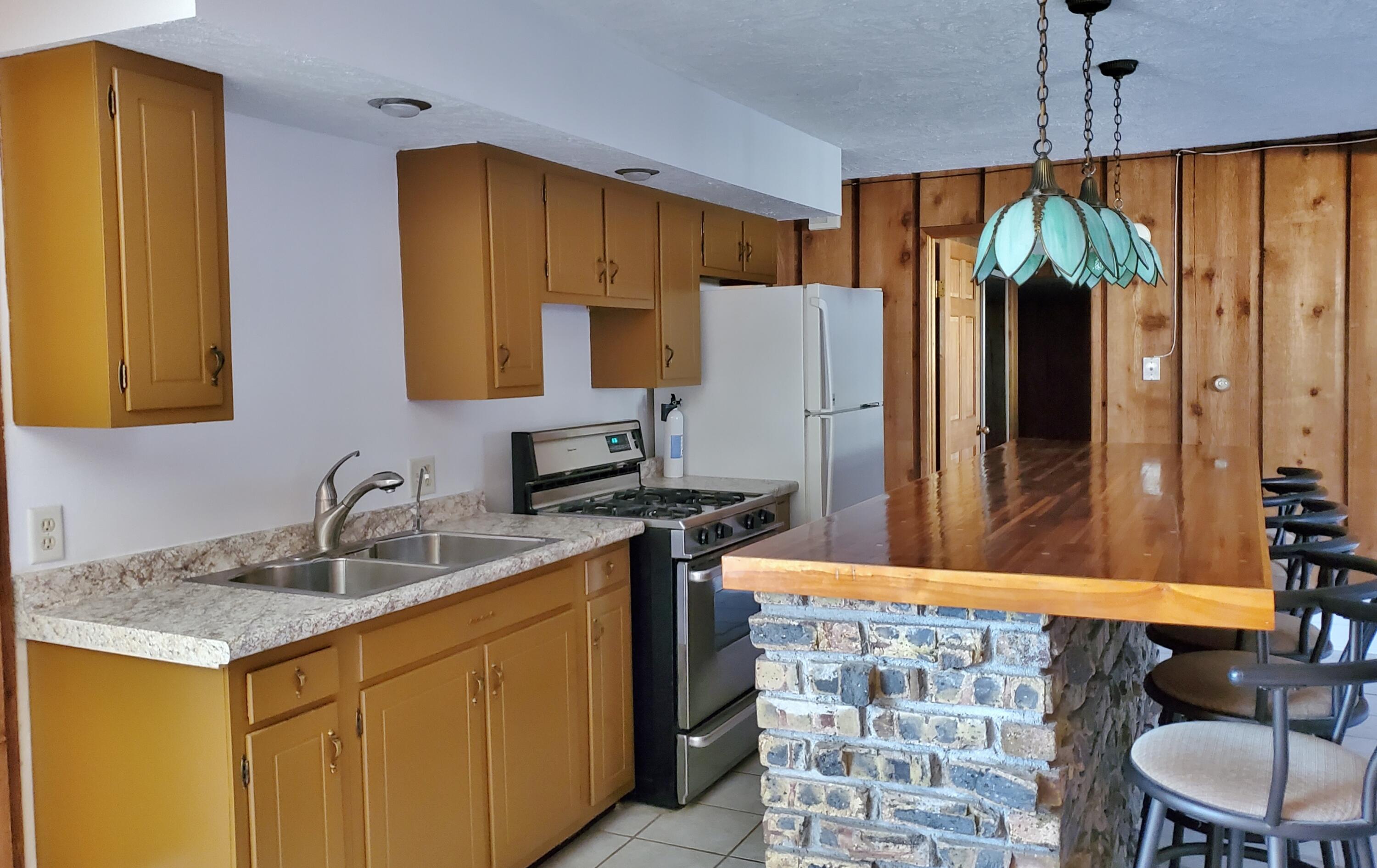Michigan City, Indiana, 46360, United States, 5 Bedrooms Bedrooms, ,1 BathroomBathrooms,Residential,For Sale,1743643
