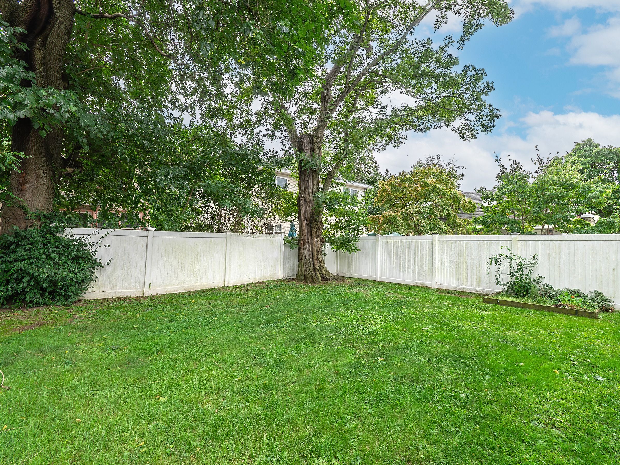  44 Corchaug Avenue, Port Washington, NY, 11050 - 物件實景