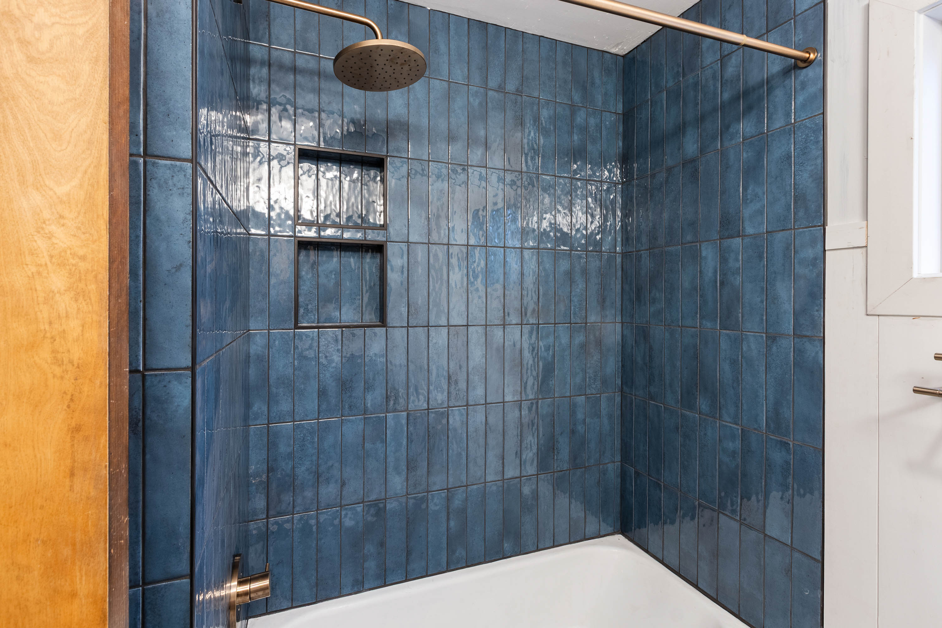 Sandpoint, Idaho, 83864, United States, 3 Bedrooms Bedrooms, ,2 BathroomsBathrooms,Residential,For Sale,2005547